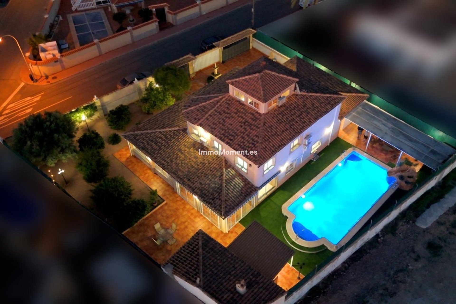 Resale - Villa - Torrevieja - El Chaparral