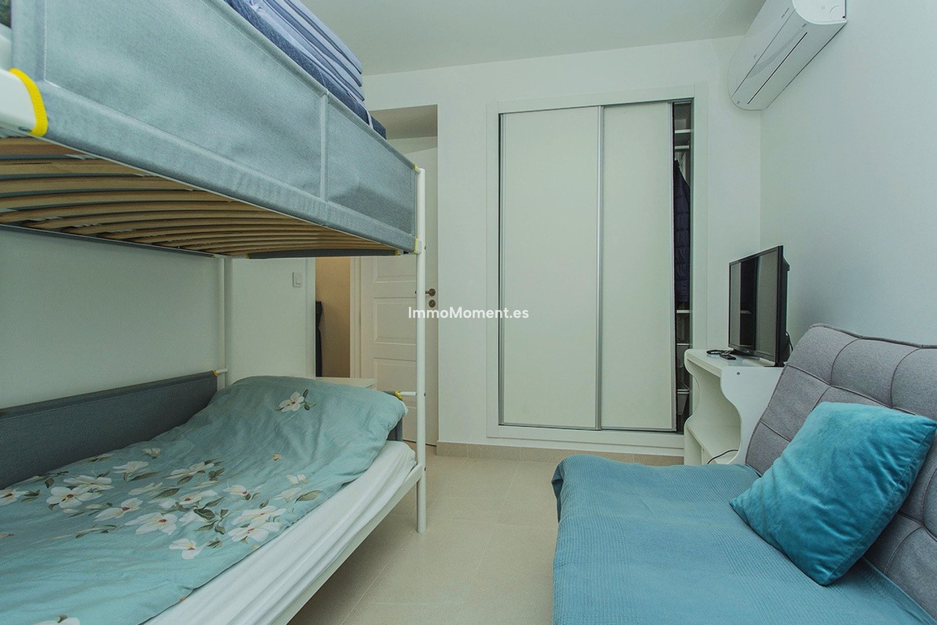 Resale - Villa - Torrevieja - La Mata