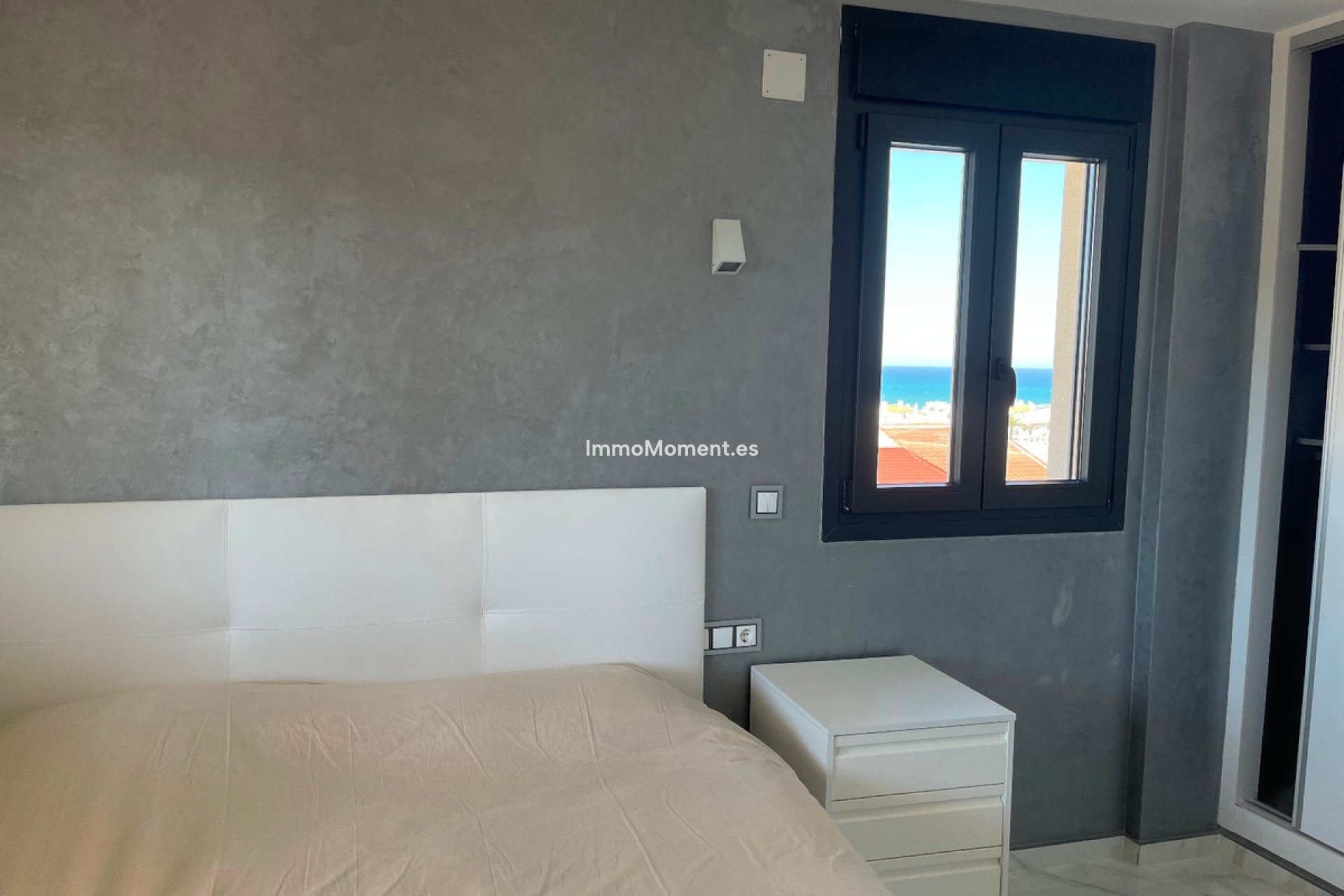 Resale - Villa - Torrevieja - La Mata