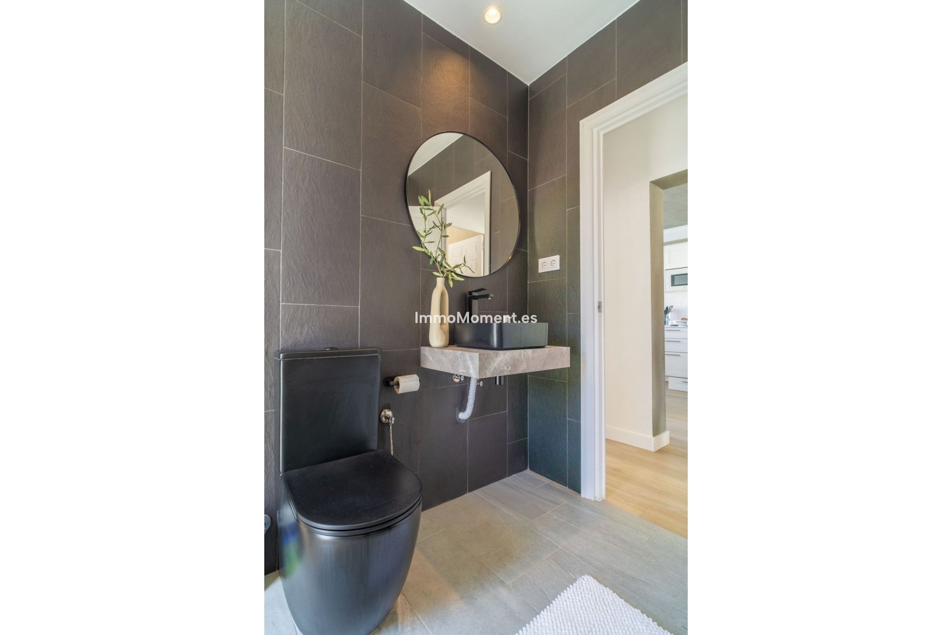 Resale - Villa - Torrevieja - La Siesta