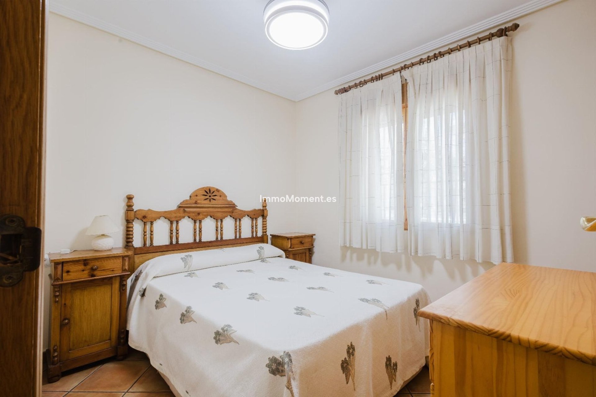 Resale - Villa - Torrevieja - Playa De La Mata