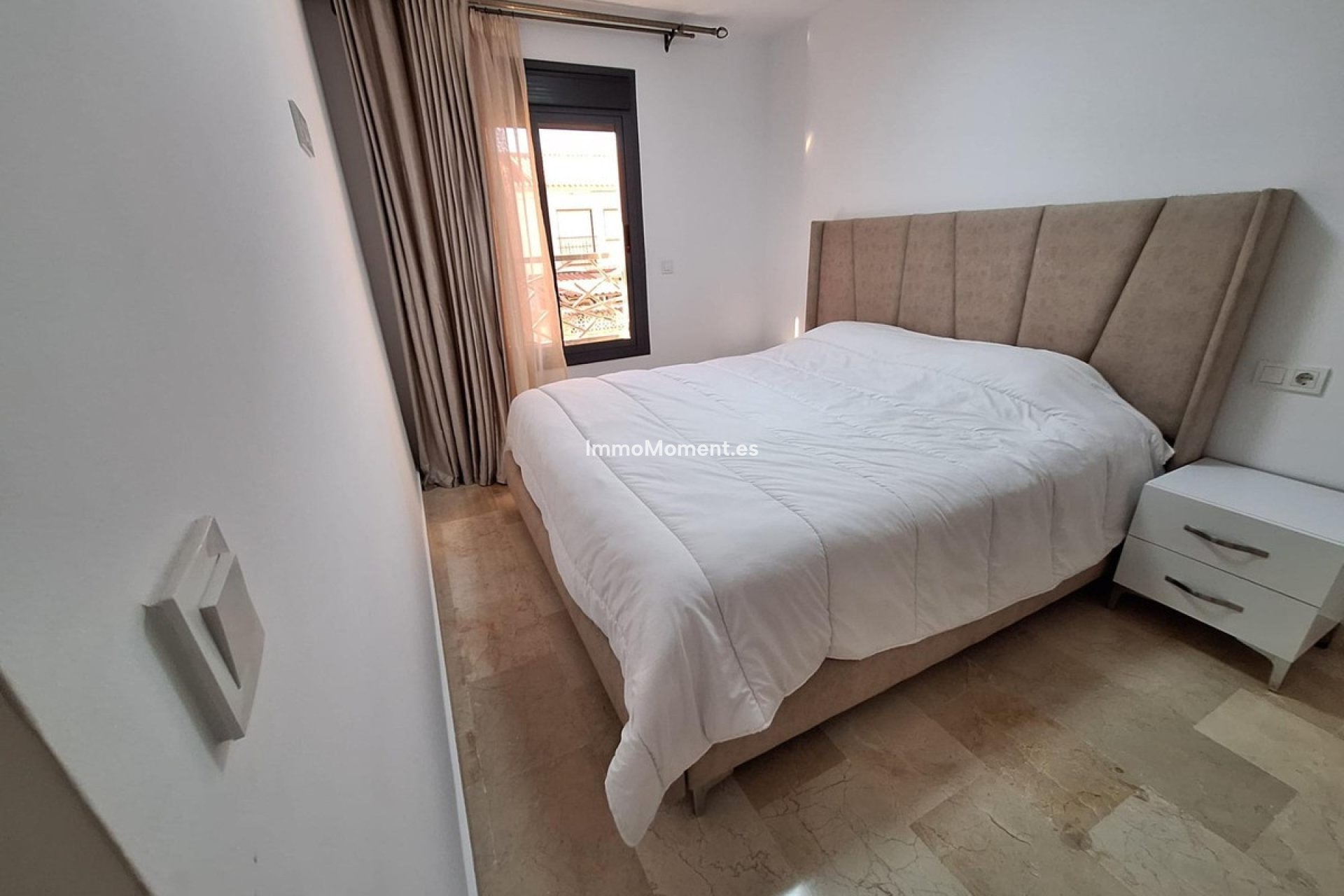 Resale - Villa - Torrevieja - Torrevieja Centro