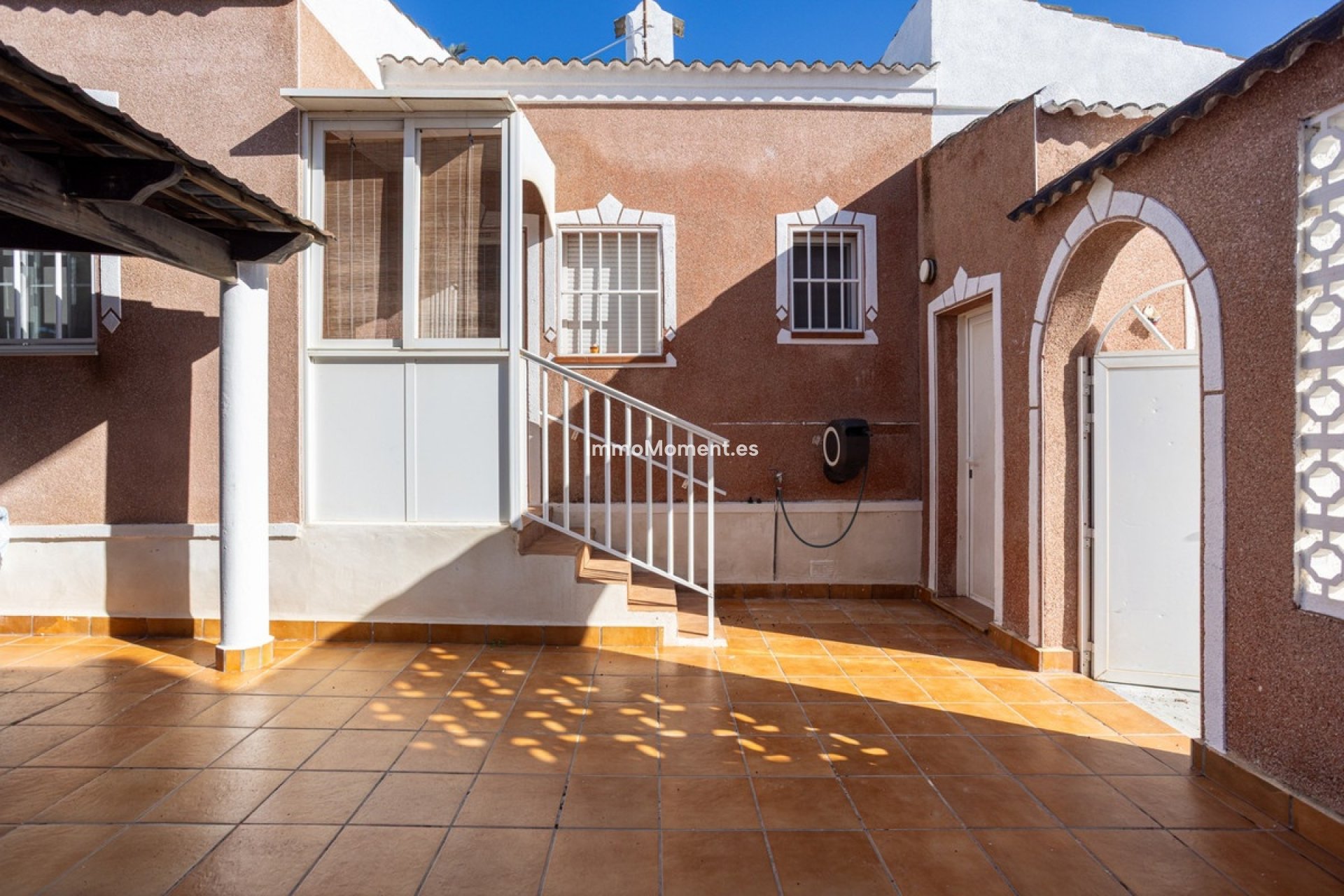 Resale - Villa - Torrevieja - Torrevieja Centro