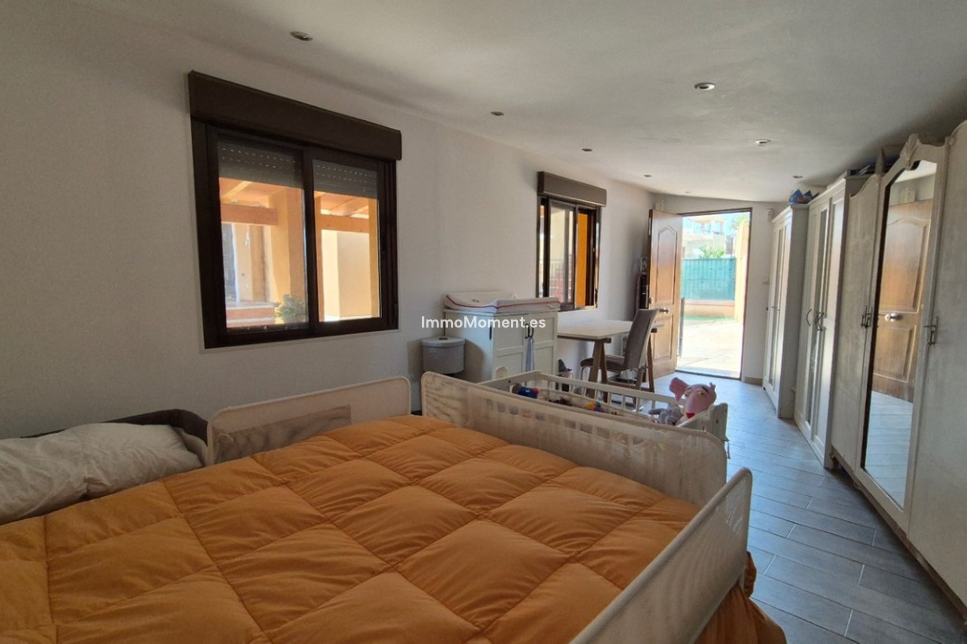 Resale - Villa - Torrevieja - Torrevieja Centro