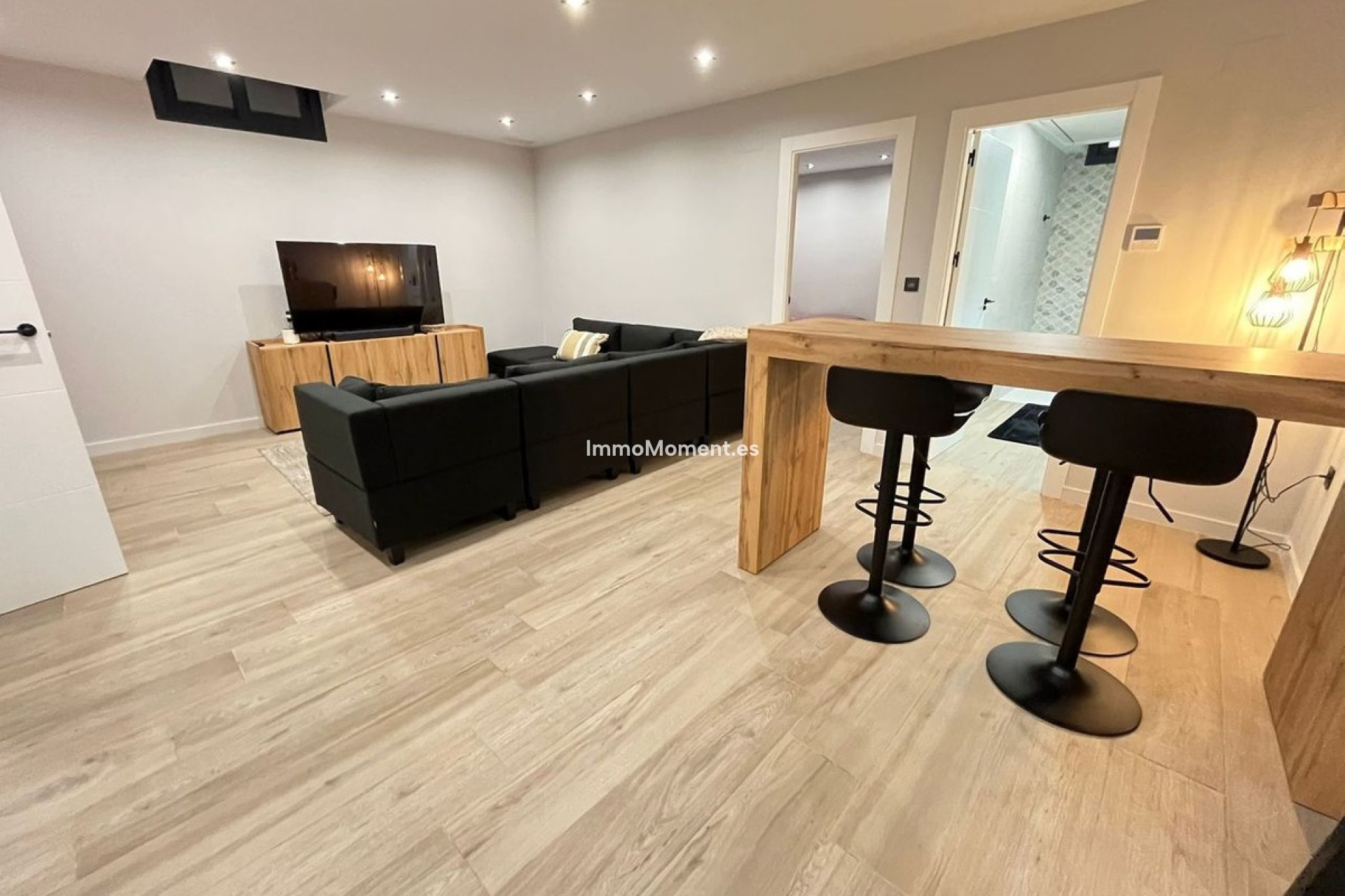 Resale - Villa - Torrevieja - Torrevieja Centro