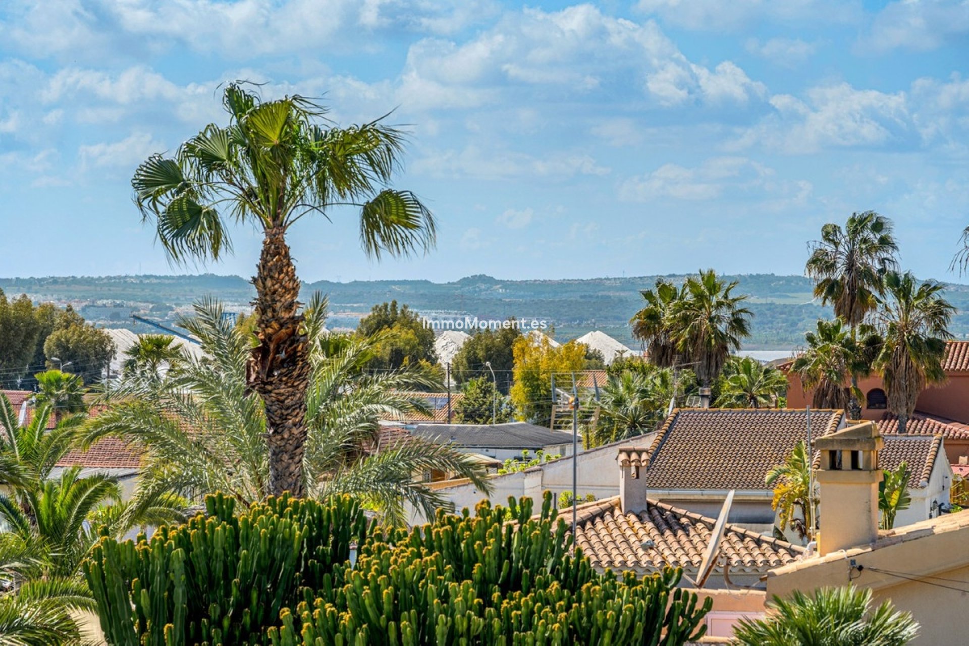 Resale - Villa - Torrevieja - Torrevieja Centro