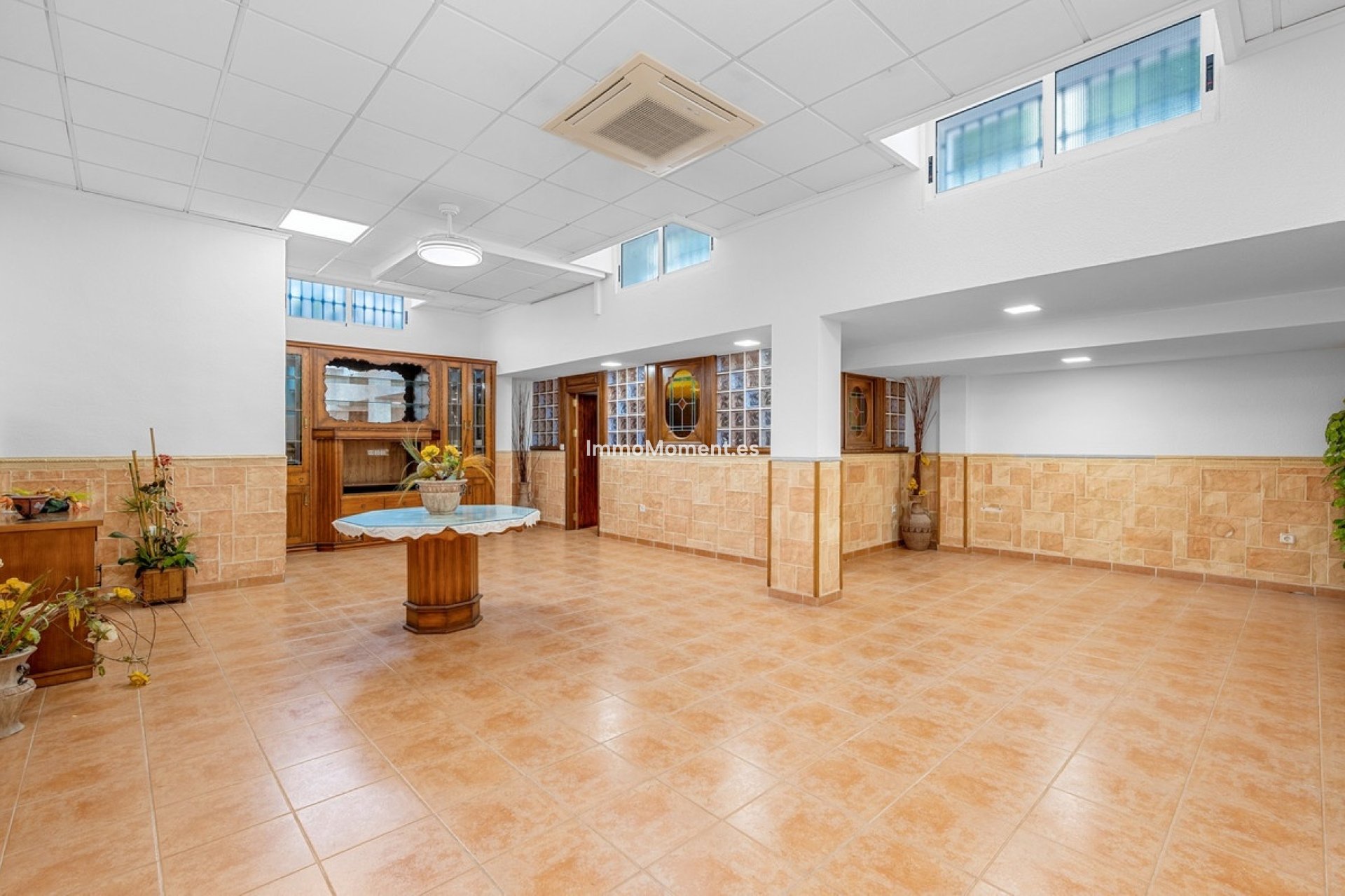 Resale - Villa - Torrevieja - Torrevieja Centro