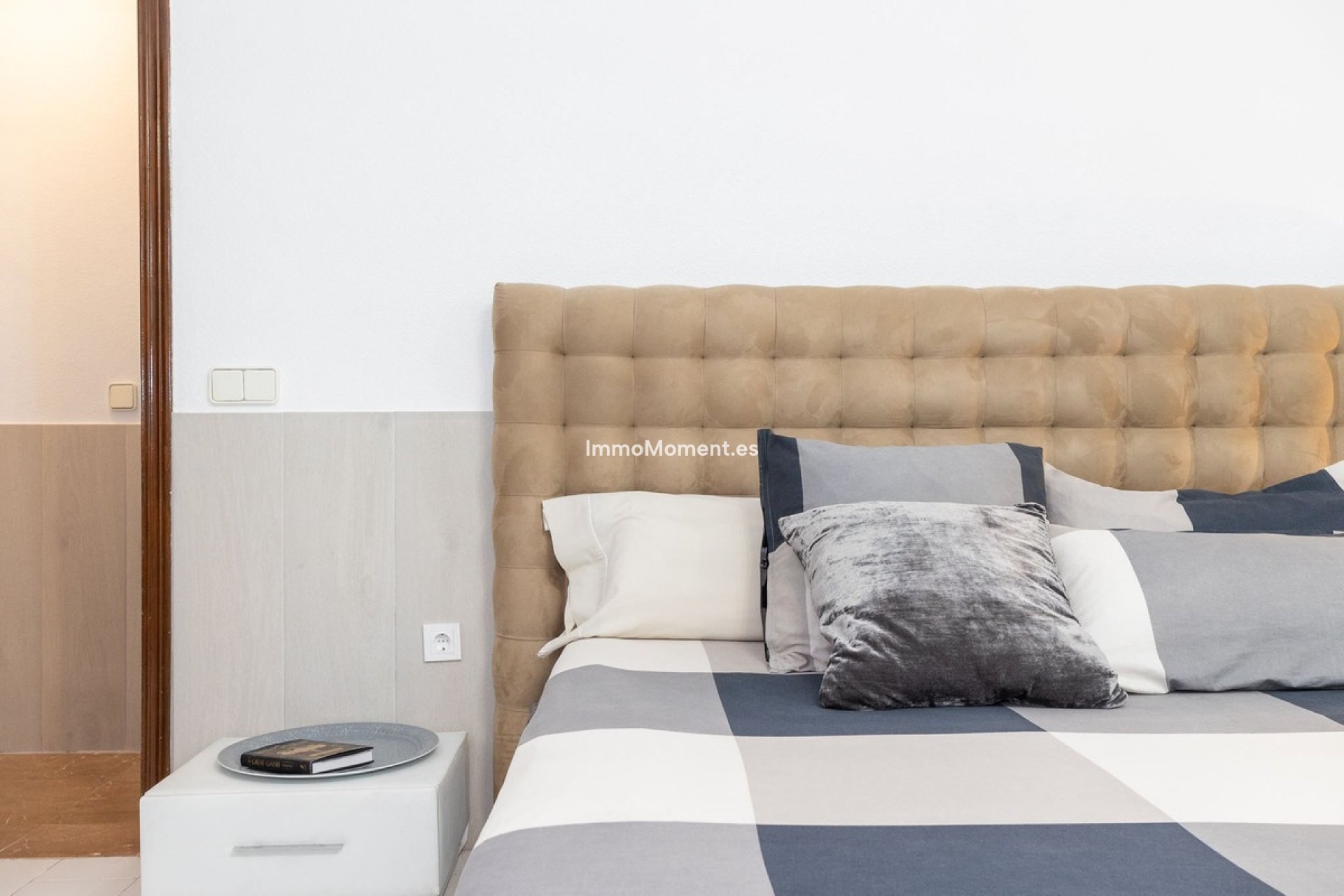 Resale - Villa - Torrevieja - Torrevieja Centro