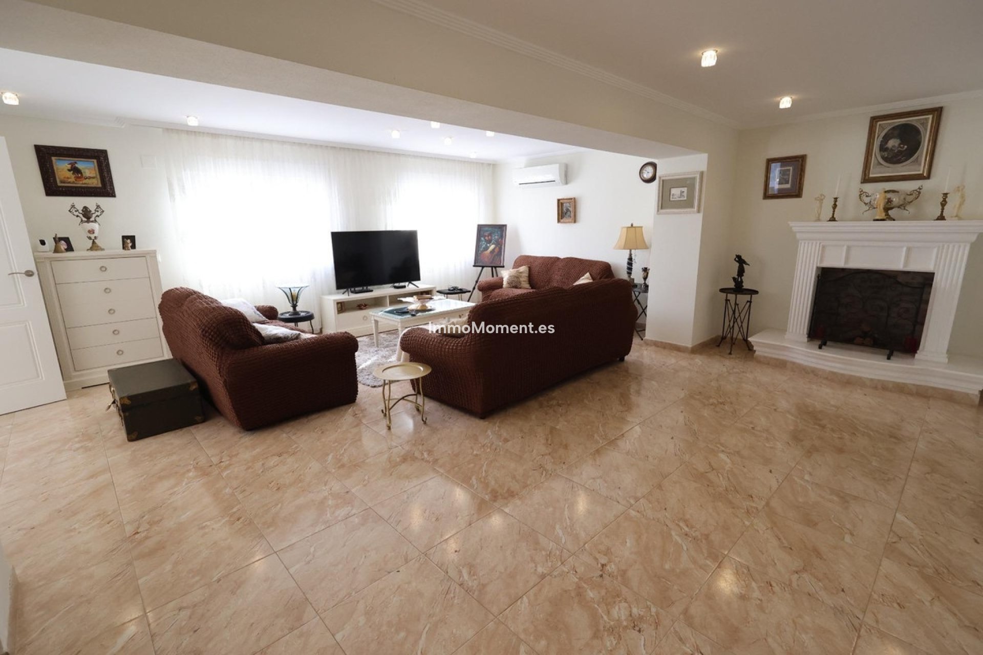 Resale - Villa - Torrevieja - Torrevieja Centro