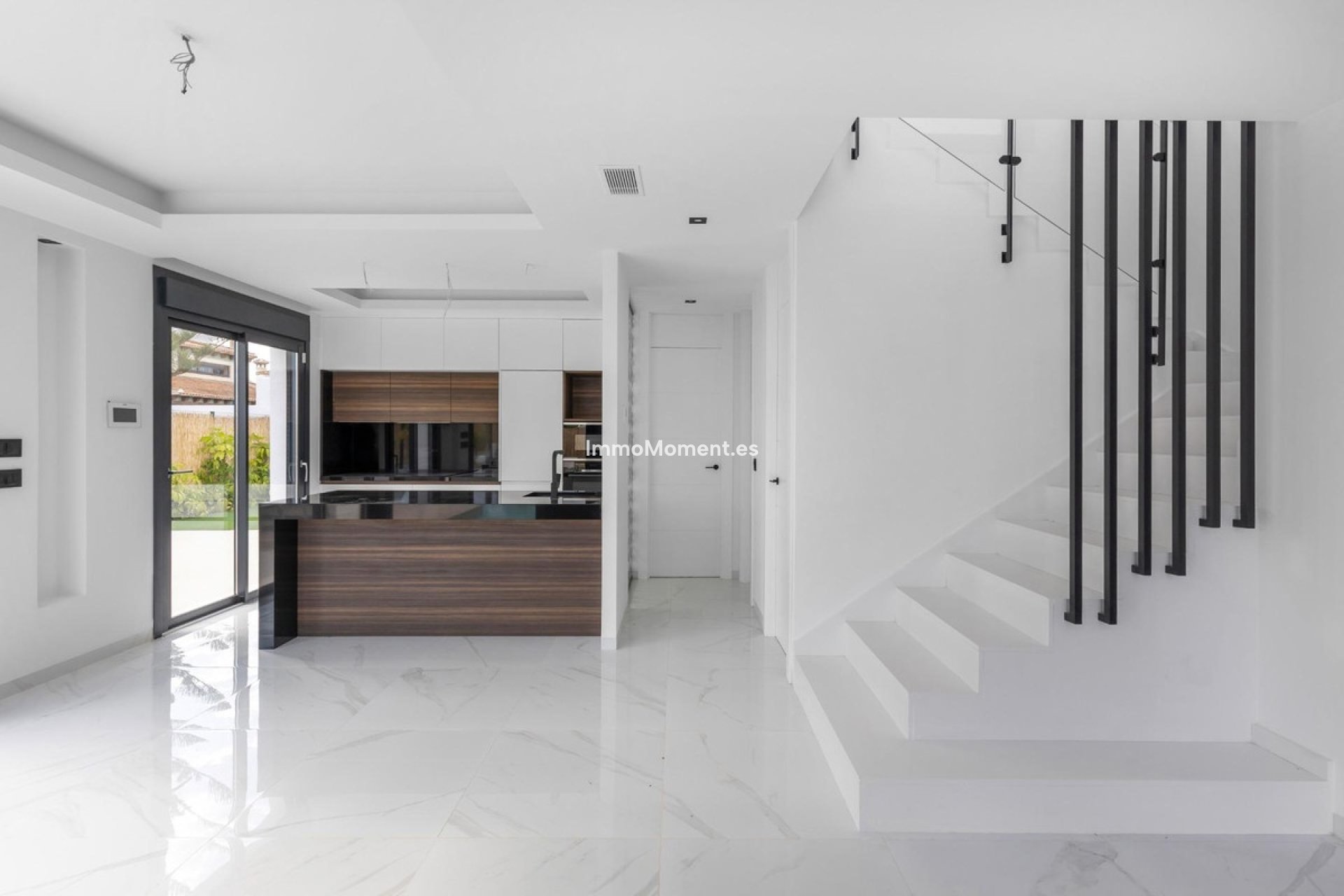 Resale - Villa - Torrevieja - Torrevieja Centro