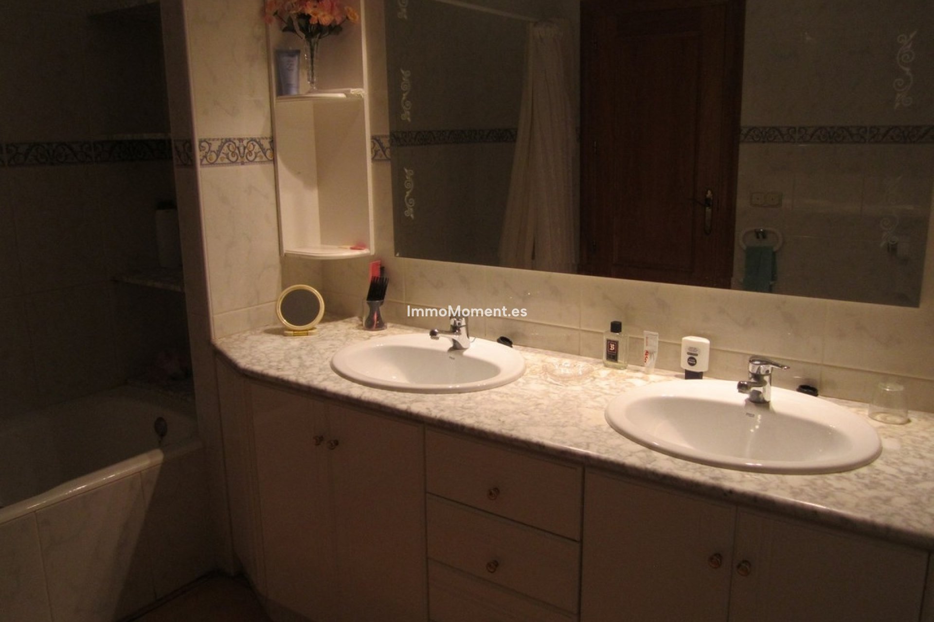 Resale - Villa - Yecla - Yecla Centro