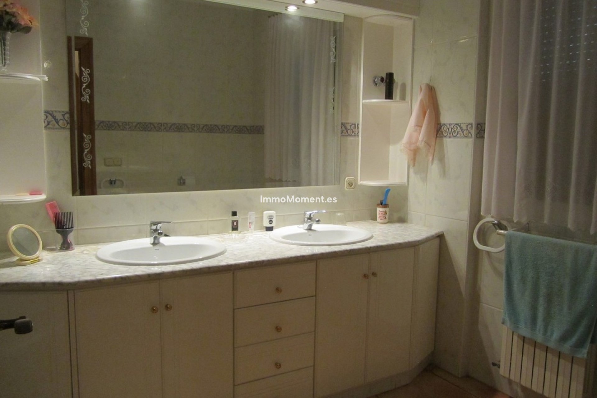 Resale - Villa - Yecla - Yecla Centro