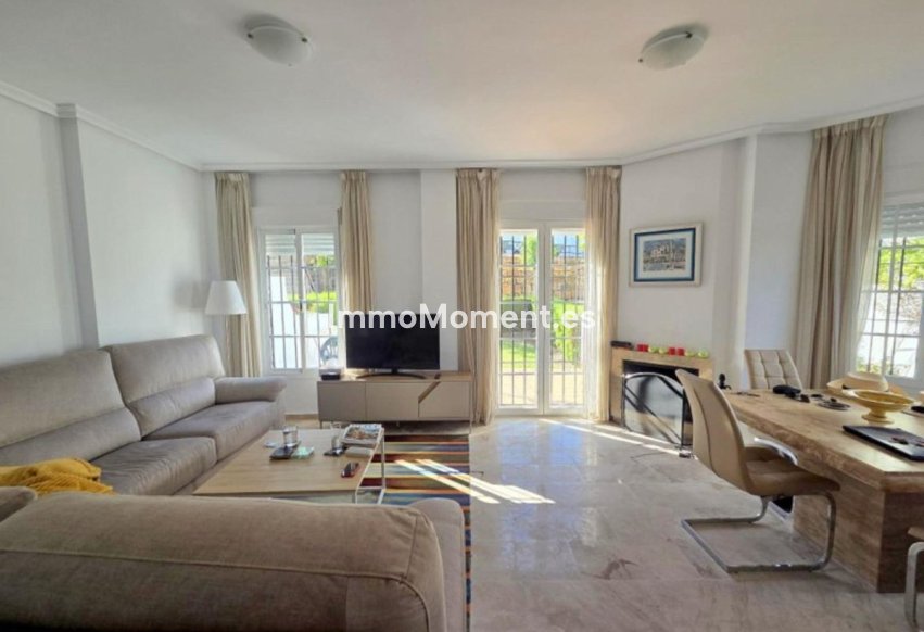 Reventa - Adosado - Casares - Casares Centro