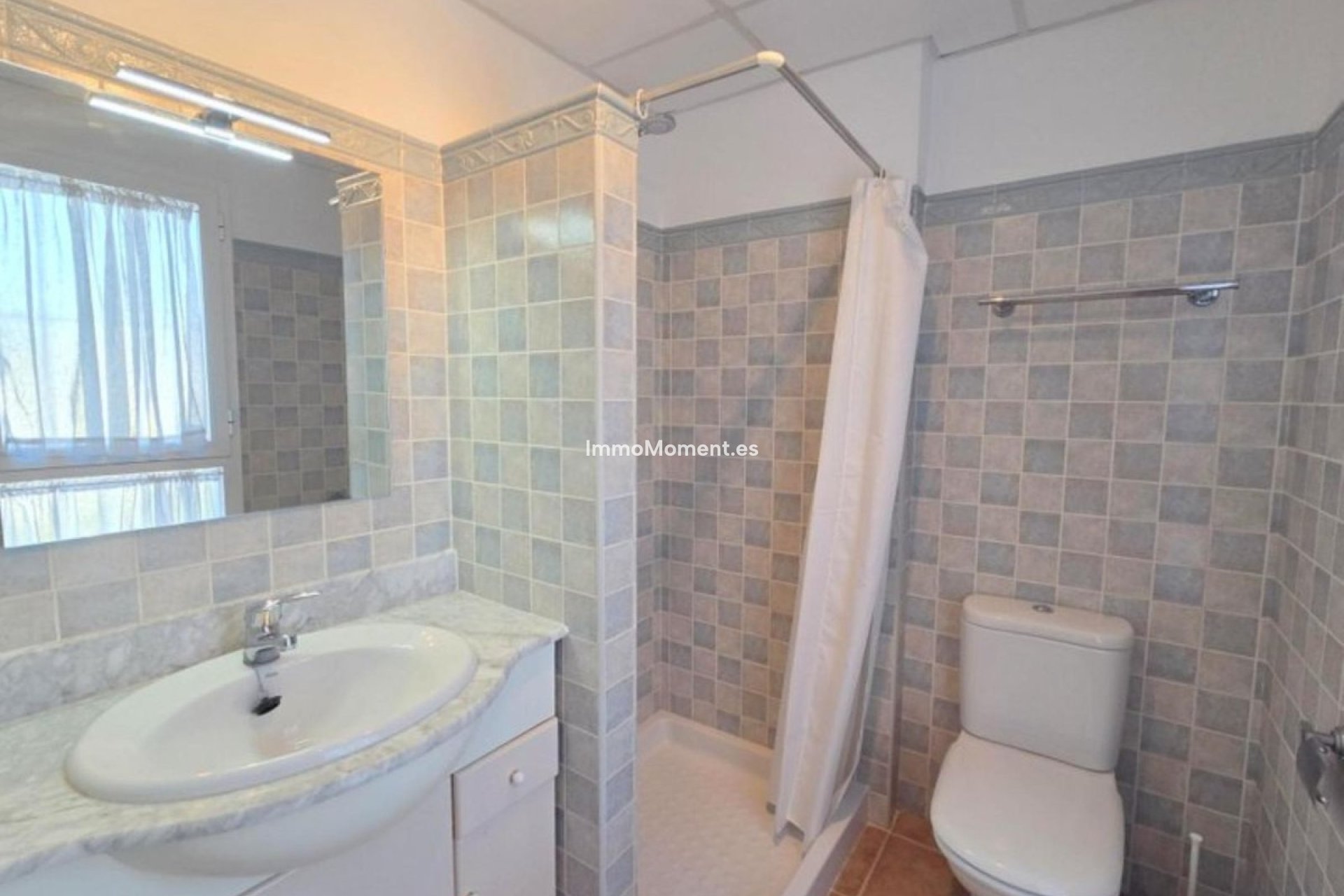 Reventa - Adosado - Casares - Casares Centro