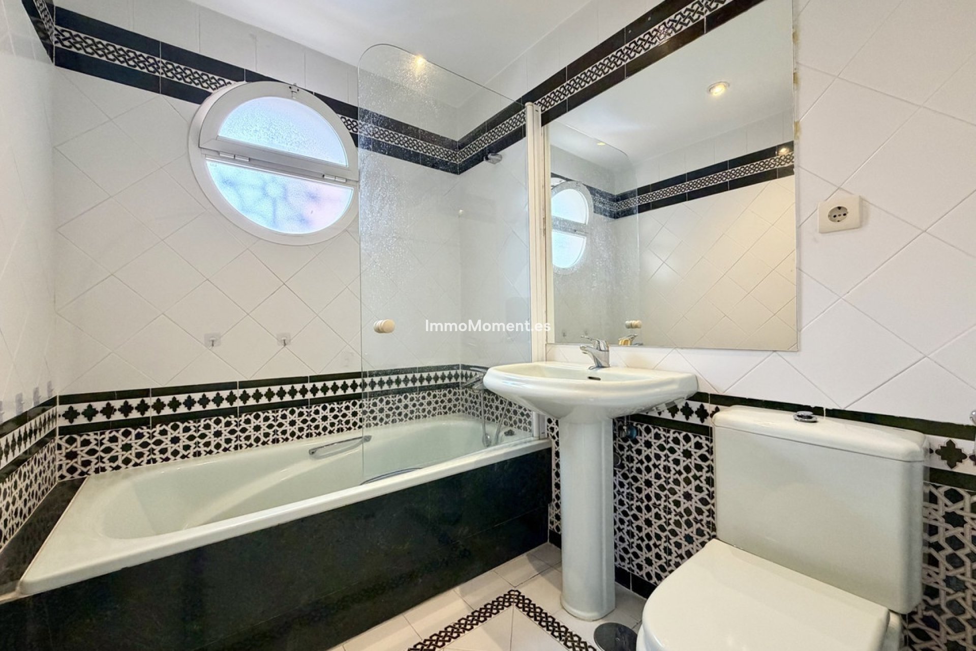 Reventa - Adosado - Estepona  - Estepona Centro