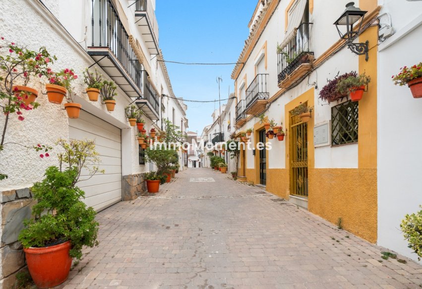 Reventa - Adosado - Estepona  - Estepona Centro