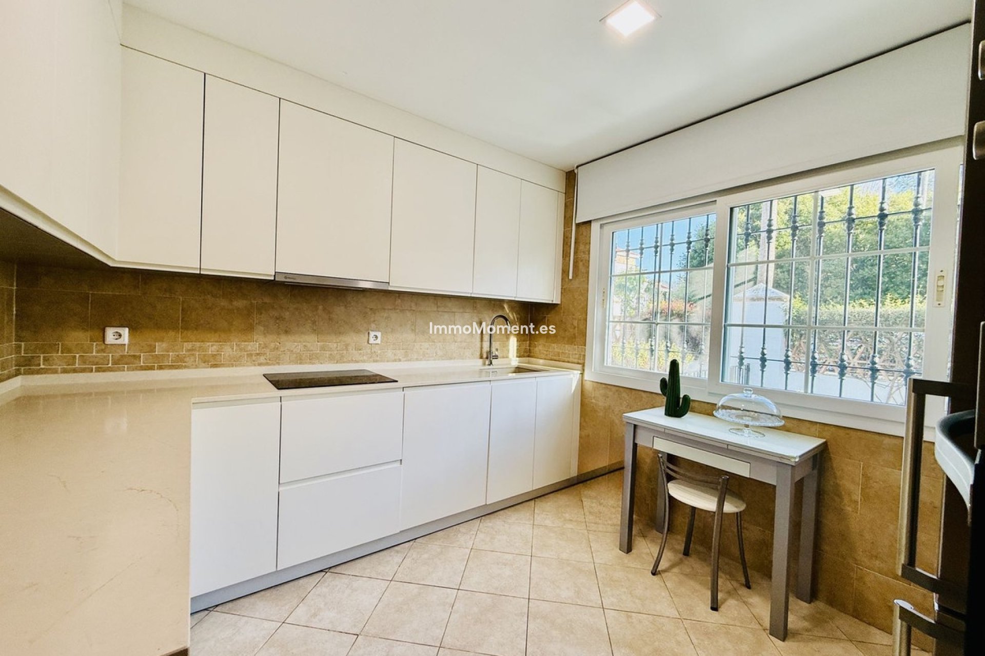 Reventa - Adosado - Interior  - Alhaurín de la Torre