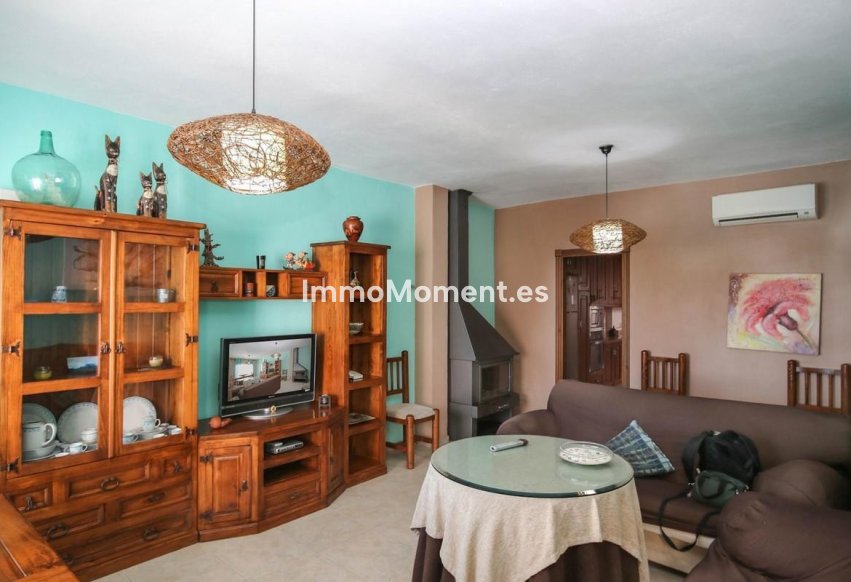 Reventa - Adosado - Interior  - Alozaina
