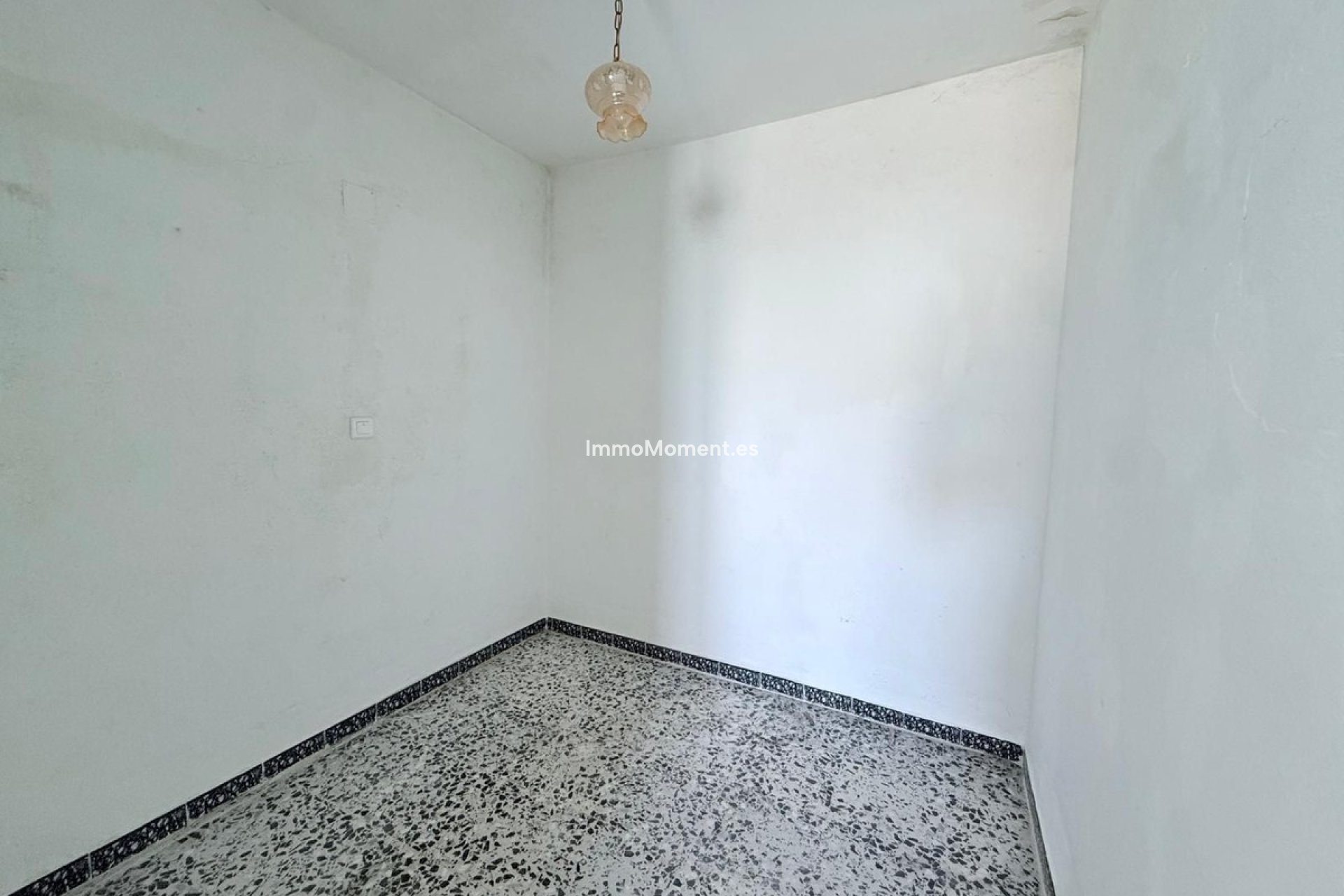 Reventa - Adosado - Interior  - Coín