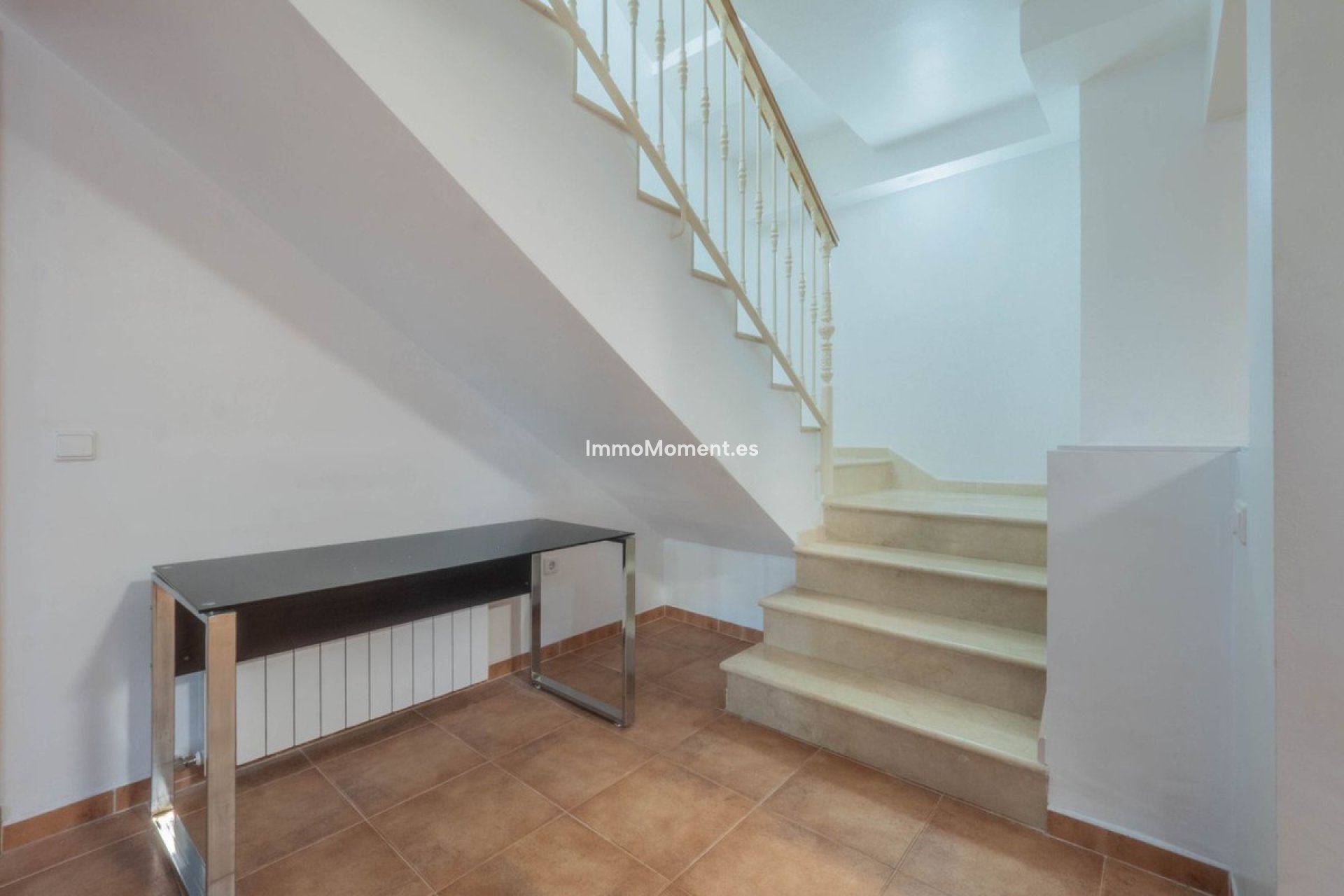 Reventa - Adosado - Interior  - Coín
