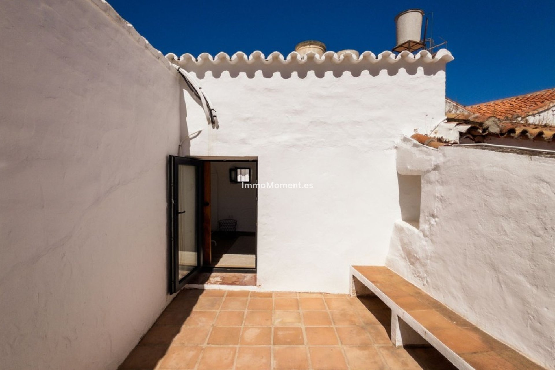 Reventa - Adosado - Interior  - Guaro