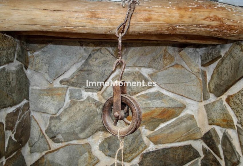 Reventa - Adosado - Interior  - Guaro