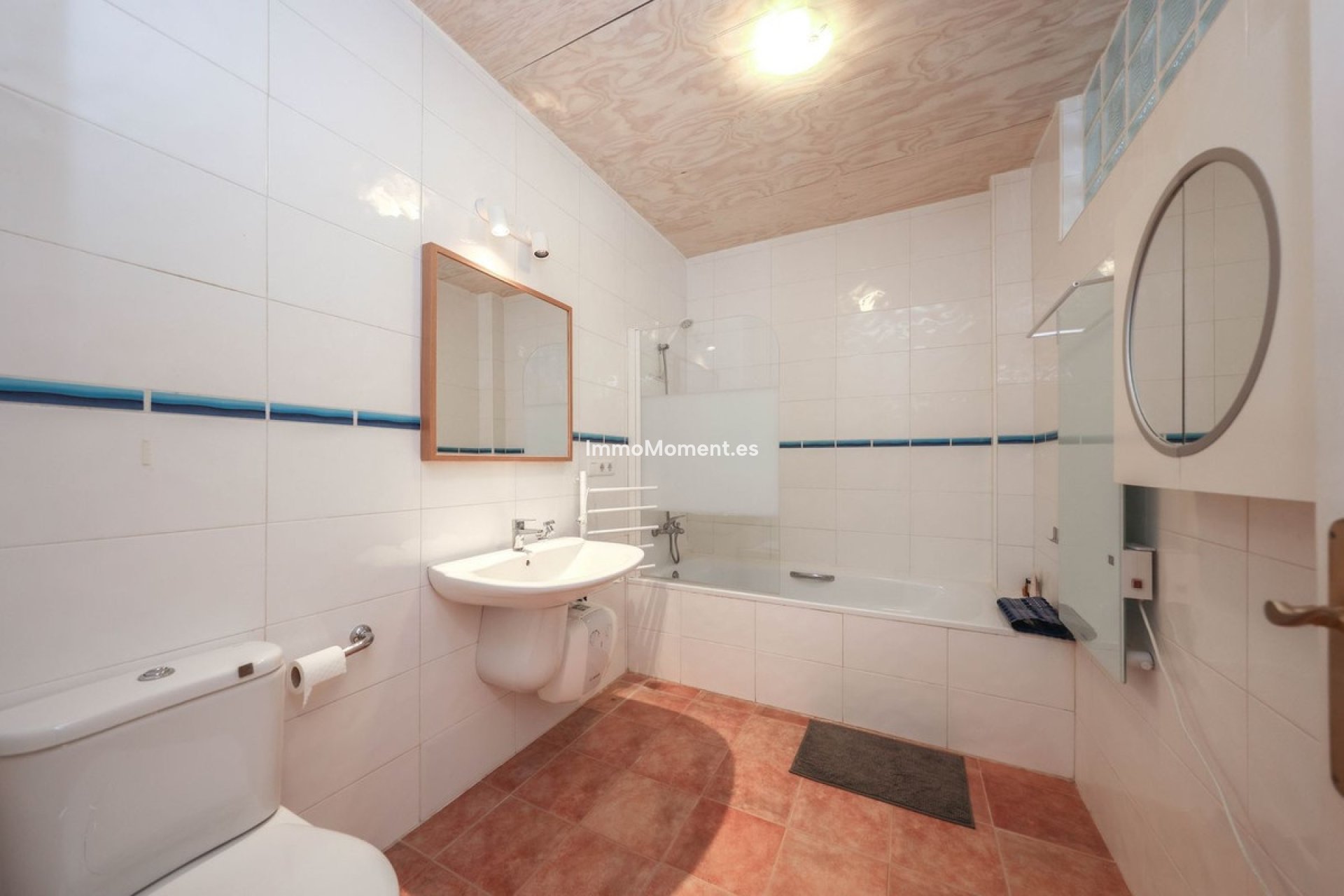 Reventa - Adosado - Interior  - Guaro