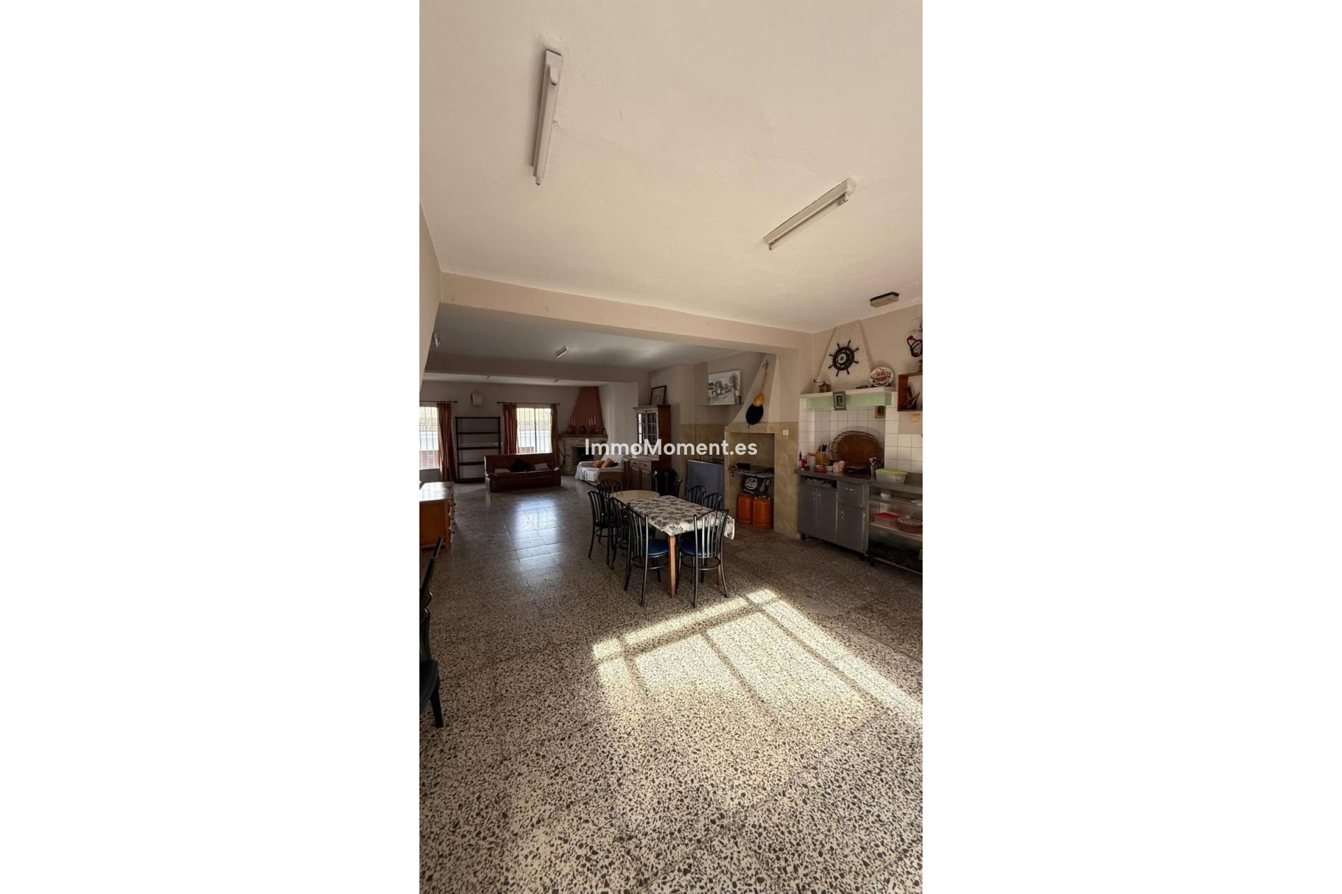 Reventa - Adosado - Interior  - Guaro
