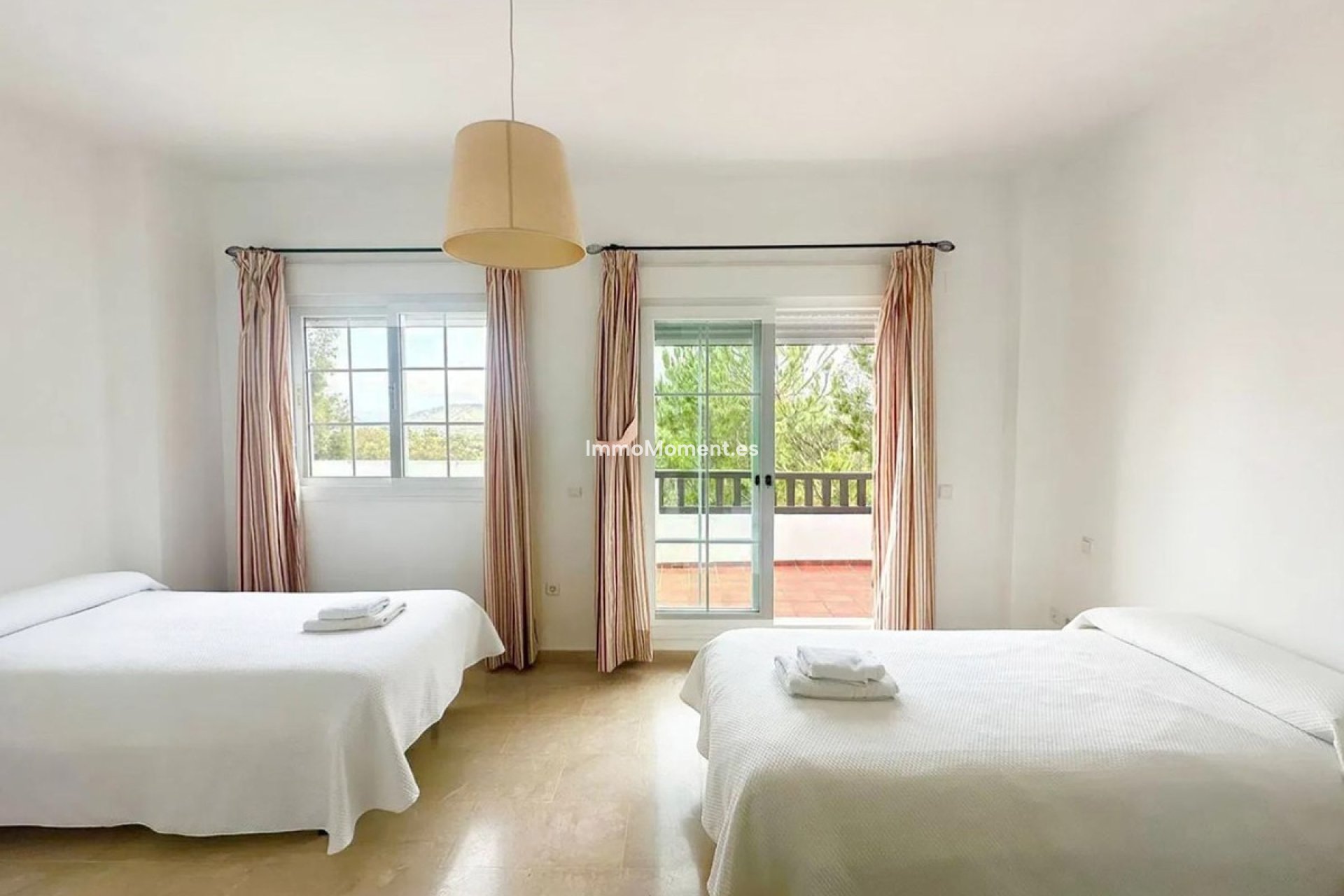 Reventa - Adosado - Interior  - Lauro Golf