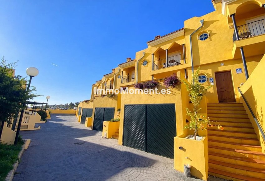 Reventa - Adosado - Manilva