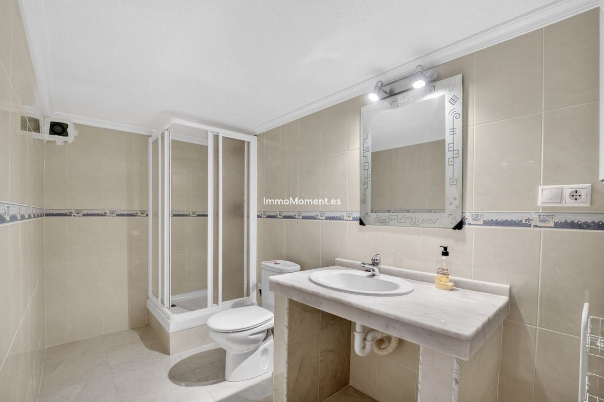 Reventa - Adosado - Torrevieja - Aguas Nuevas