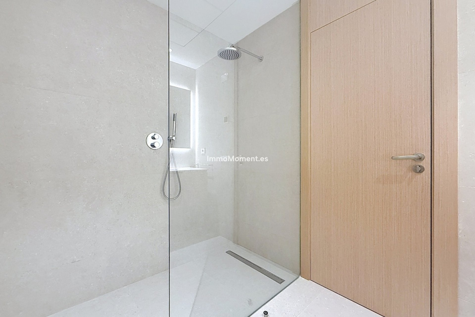 Reventa - Apartamento - Benahavís - Benahavís Centro