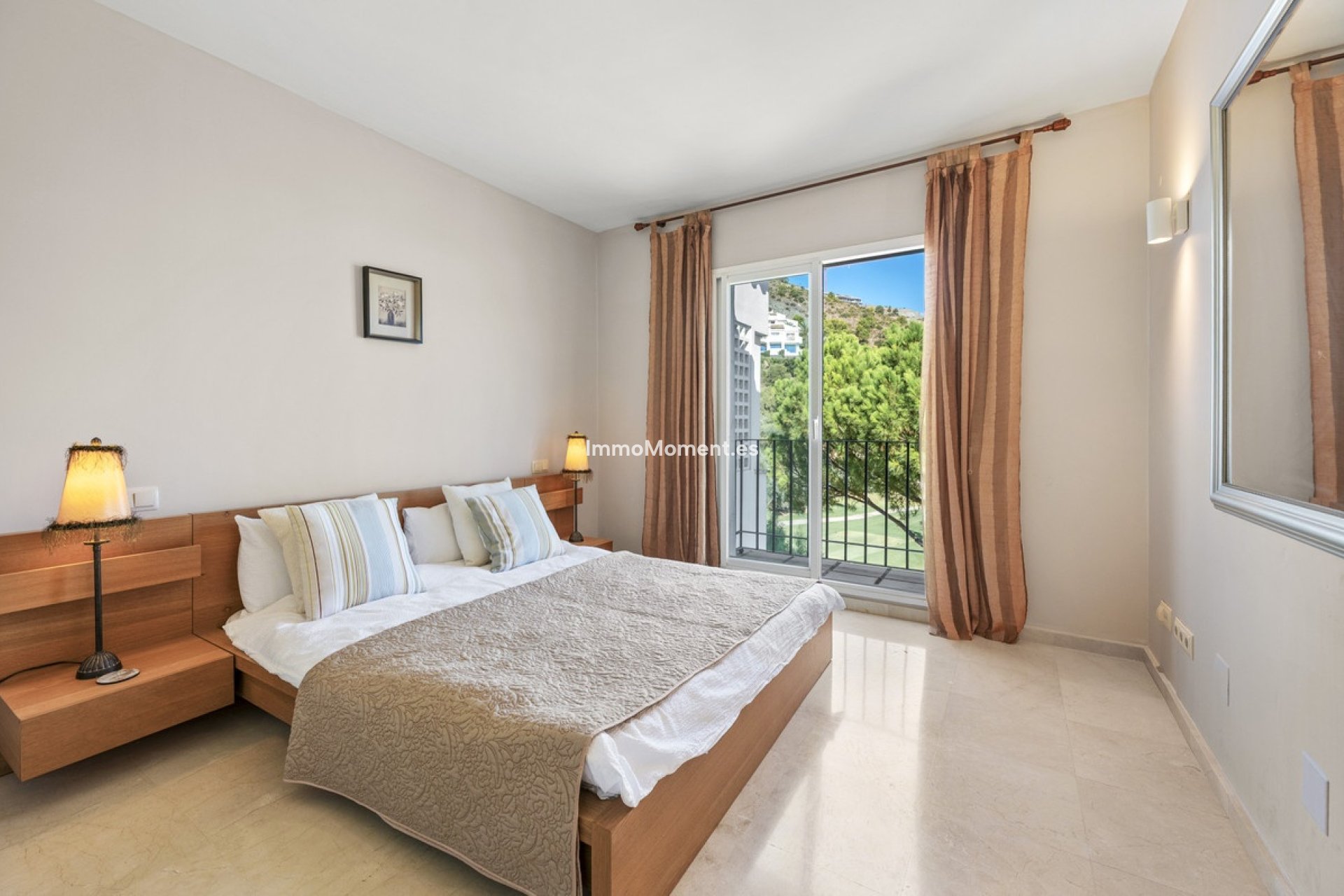 Reventa - Apartamento - Benahavís - Benahavís Centro
