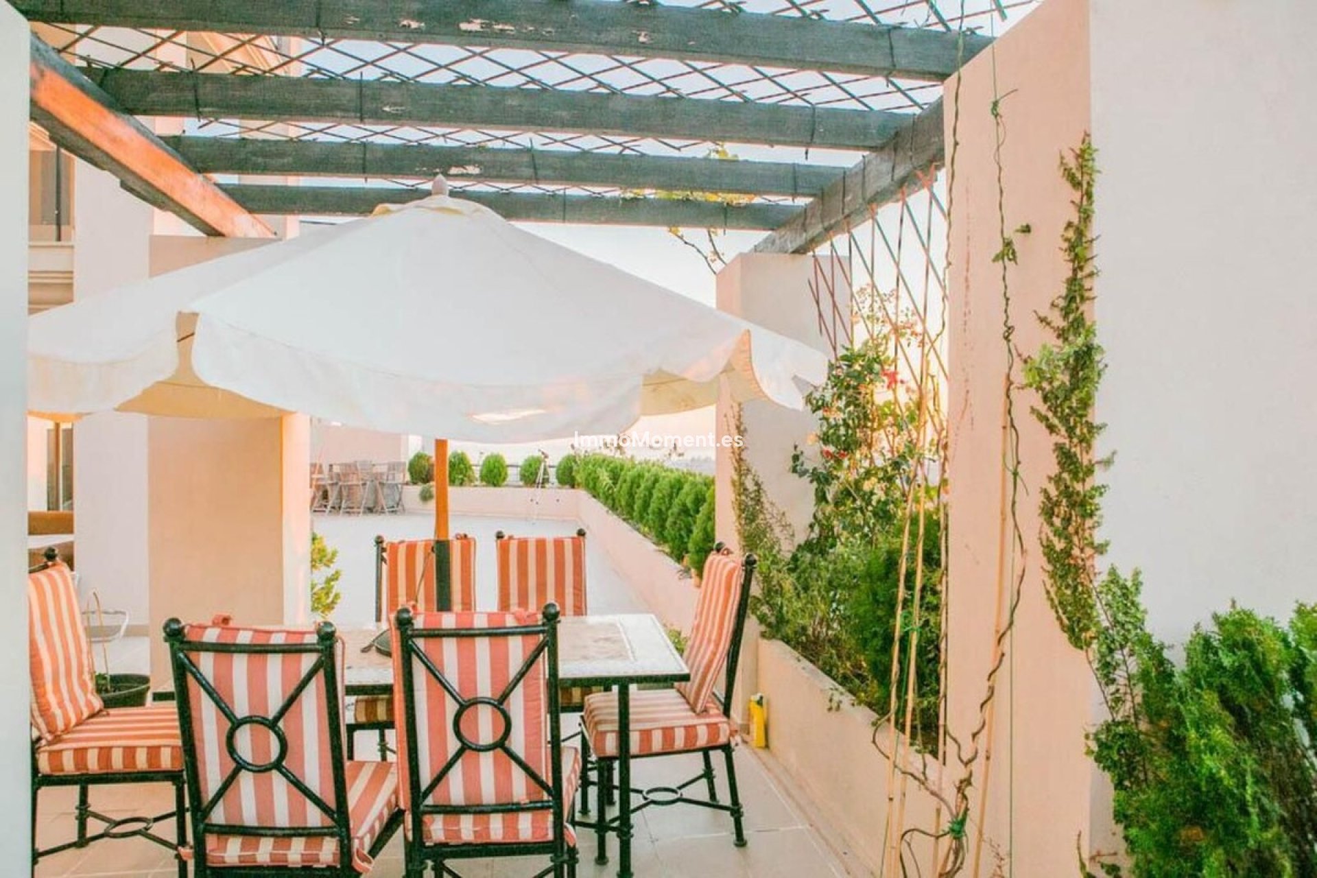 Reventa - Apartamento - Benahavís - Benahavís Centro