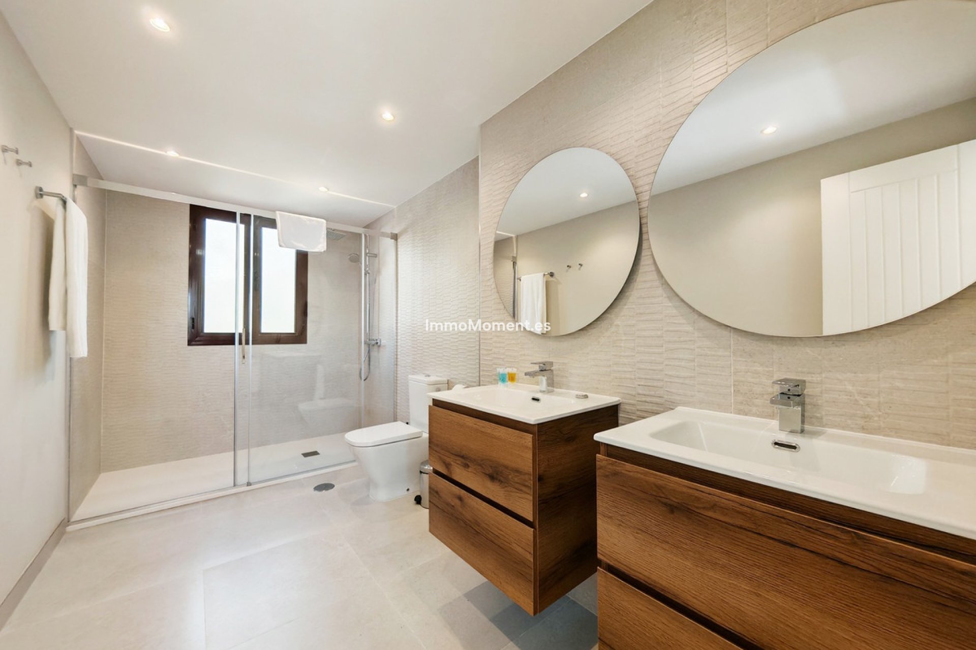 Reventa - Apartamento - Benahavís - Benahavís Centro