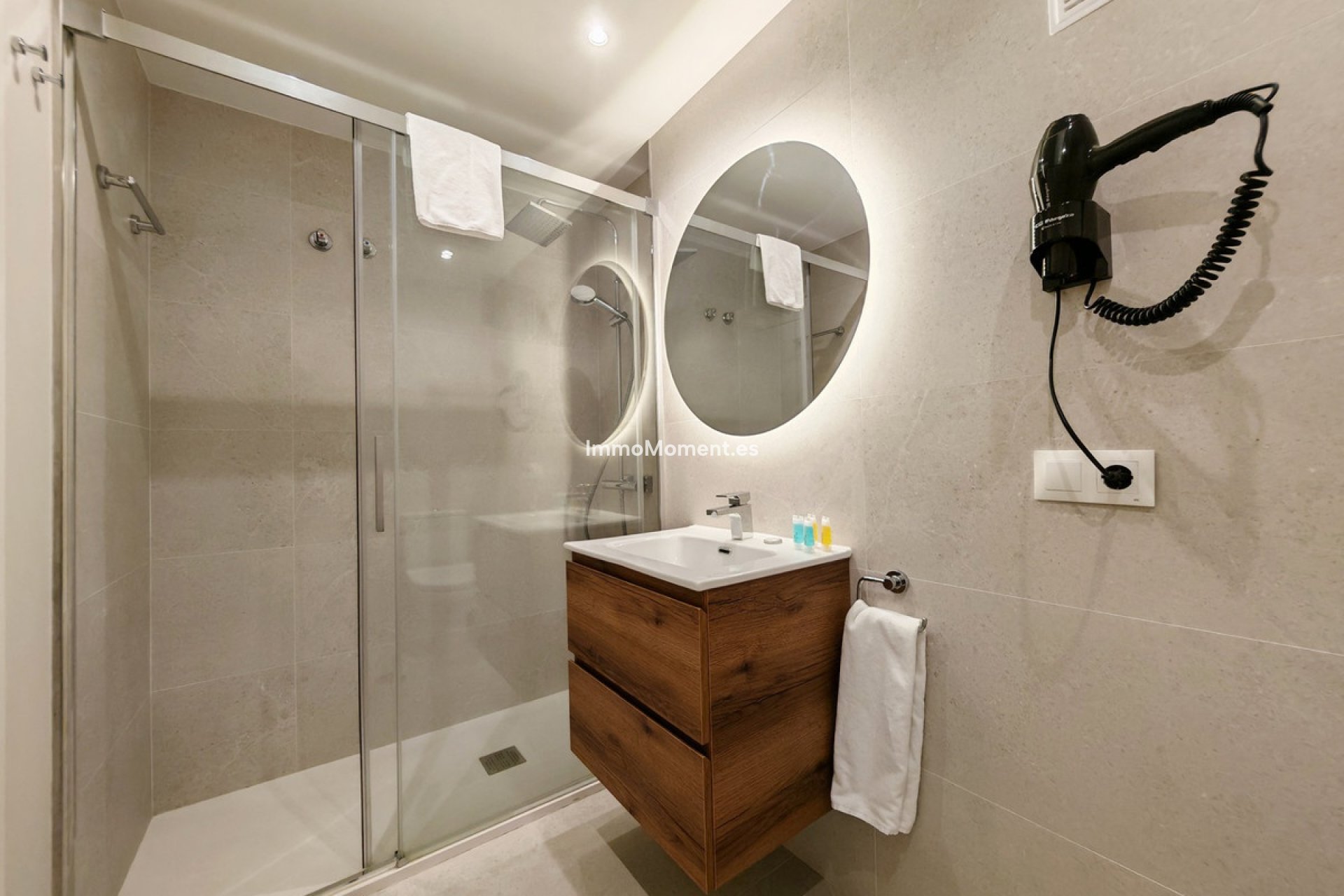 Reventa - Apartamento - Benahavís - Benahavís Centro