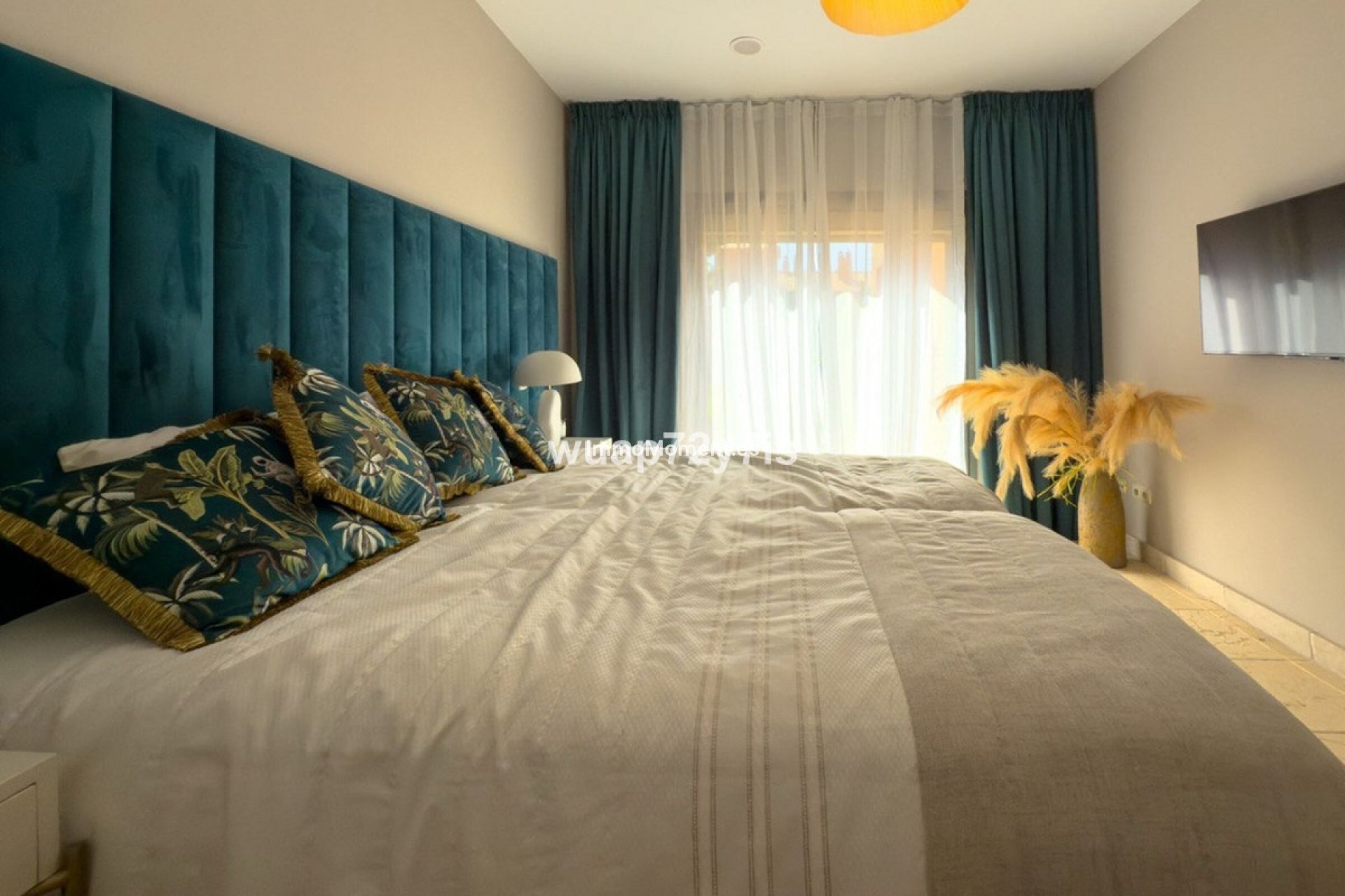 Reventa - Apartamento - Benahavís - Benahavís Centro