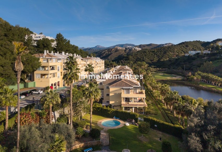 Reventa - Apartamento - Benahavís - Benahavís Centro