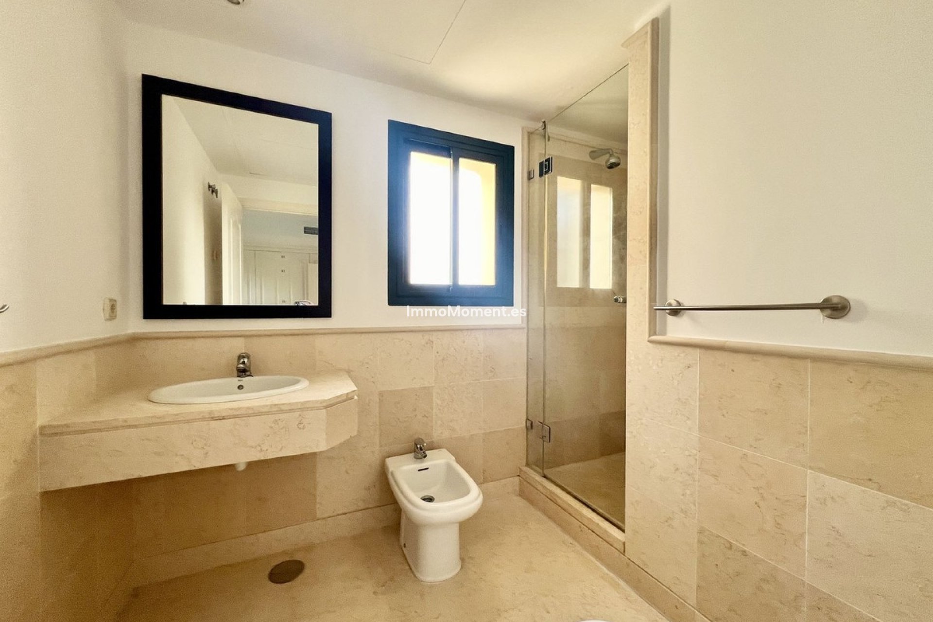 Reventa - Apartamento - Benahavís - Benahavís Centro