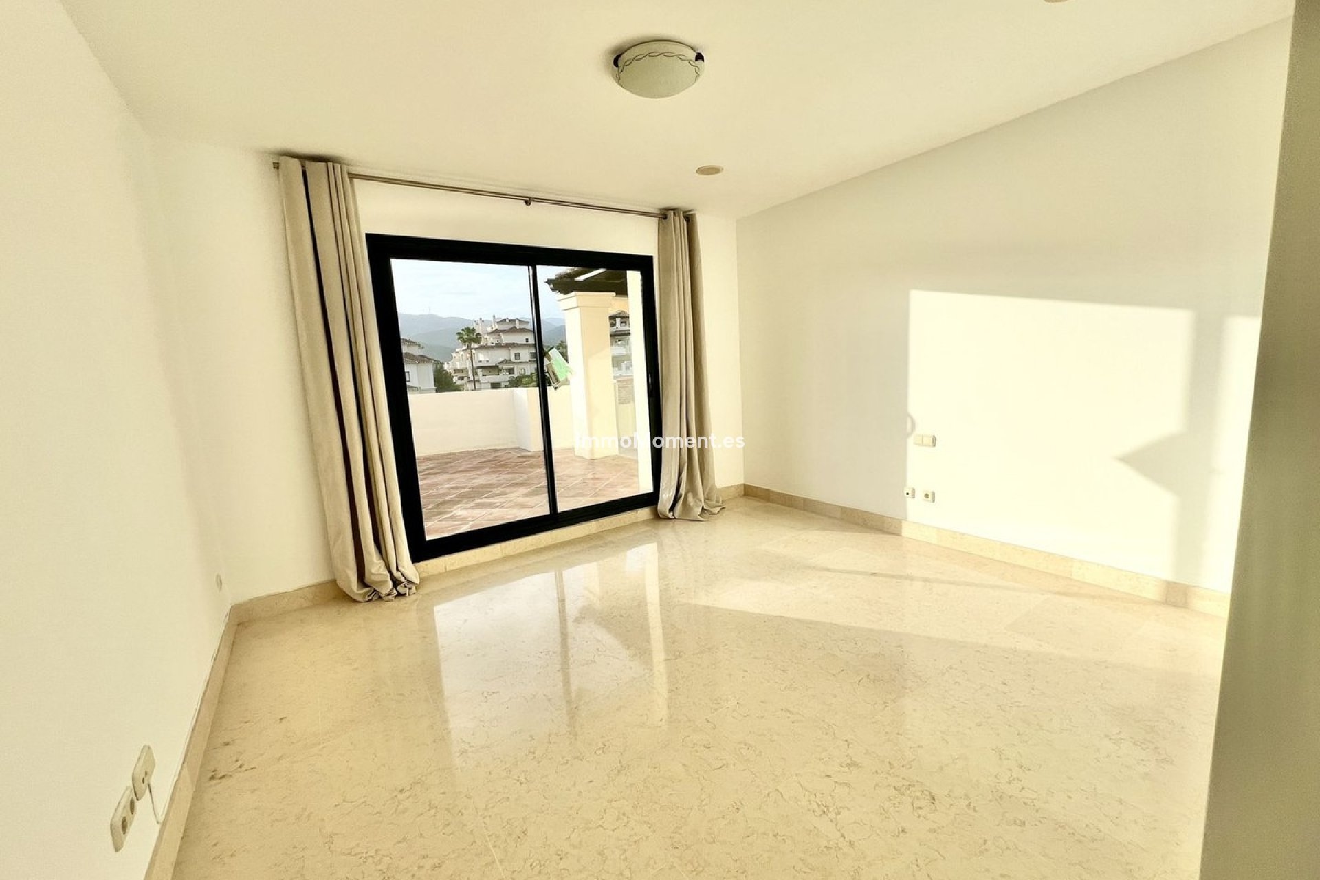 Reventa - Apartamento - Benahavís - Benahavís Centro