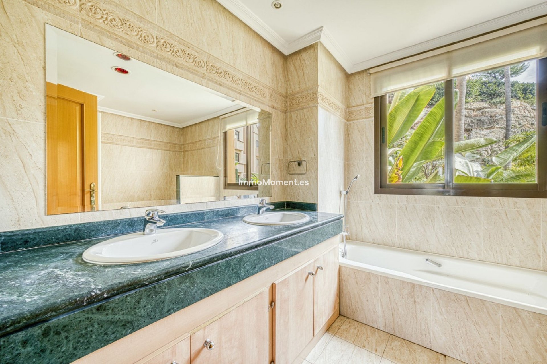 Reventa - Apartamento - Benahavís - Benahavís Centro