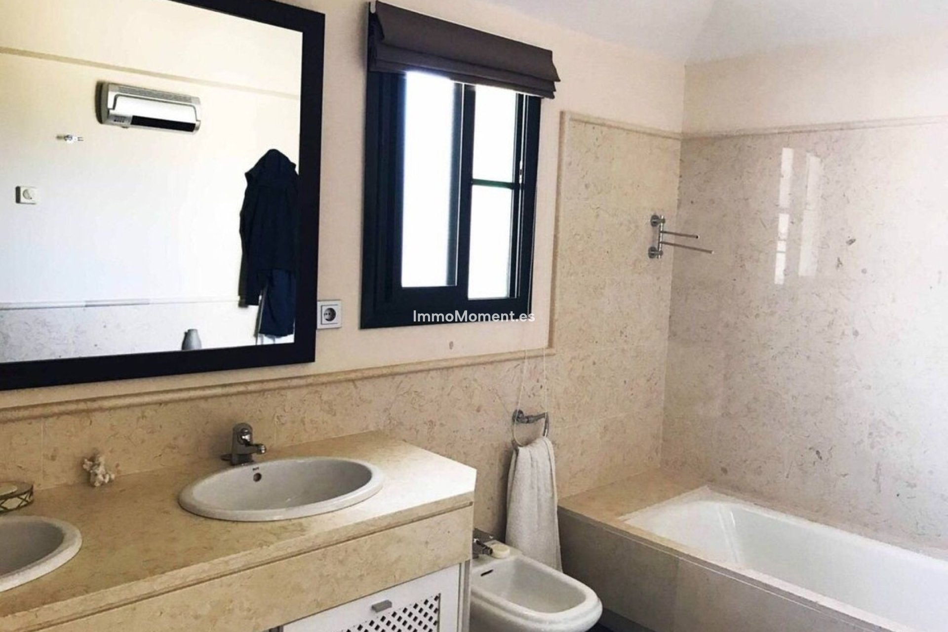 Reventa - Apartamento - Benahavís - Benahavís Centro