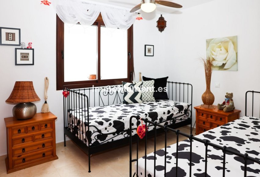 Reventa - Apartamento - Benahavís - Benahavís Centro