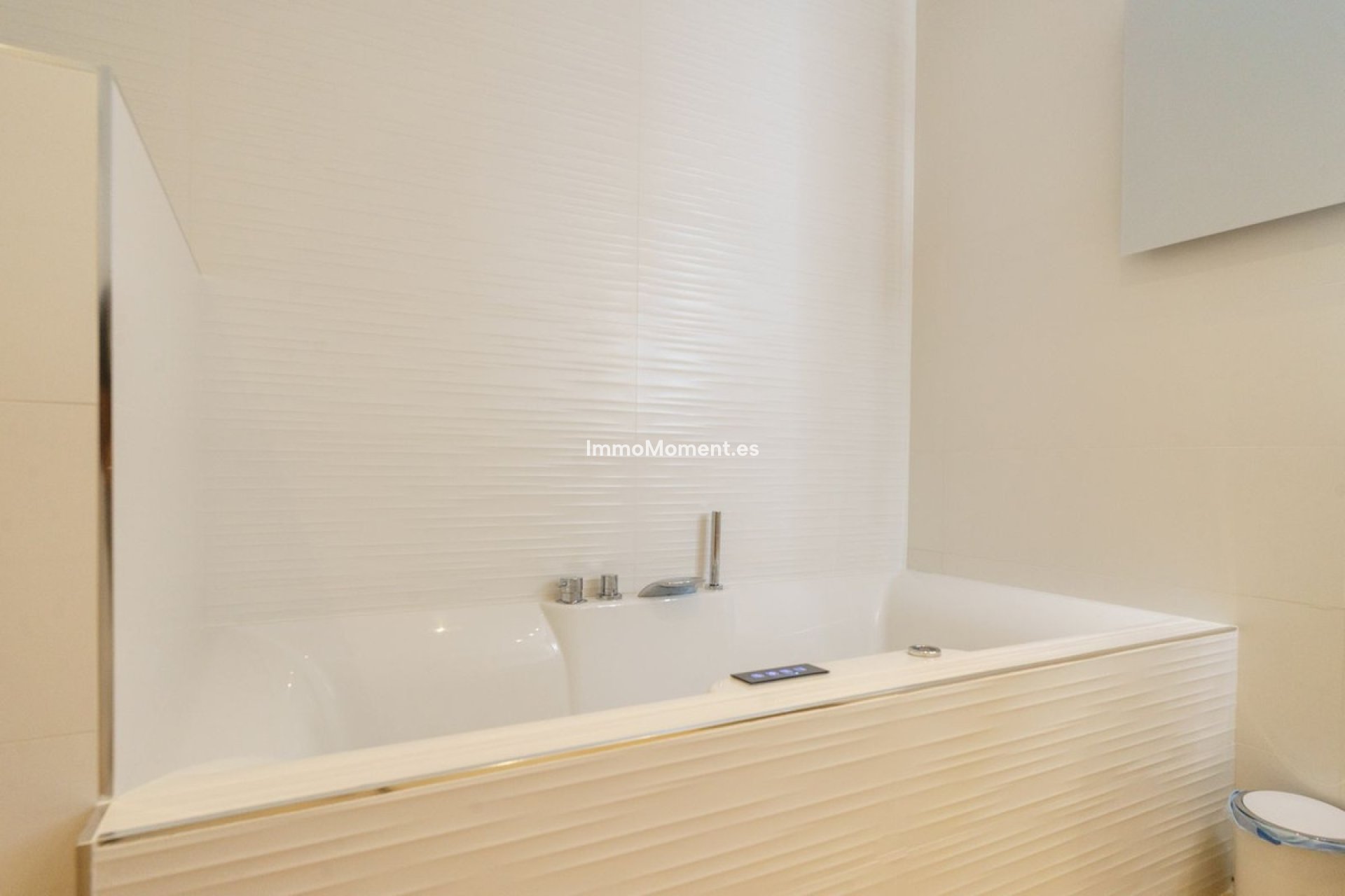 Reventa - Apartamento - Benahavís - Benahavís Centro