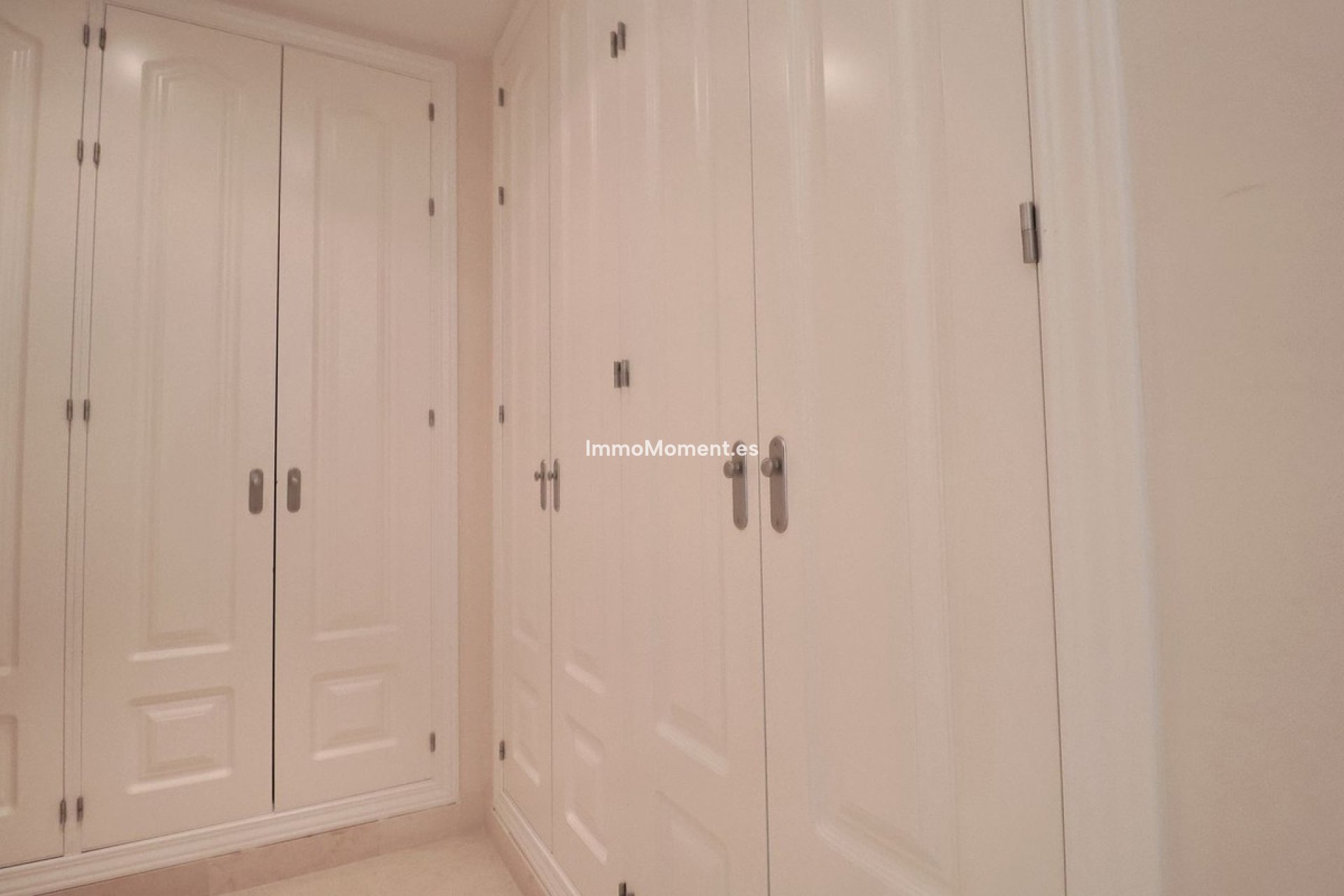 Reventa - Apartamento - Benahavís - Benahavís Centro