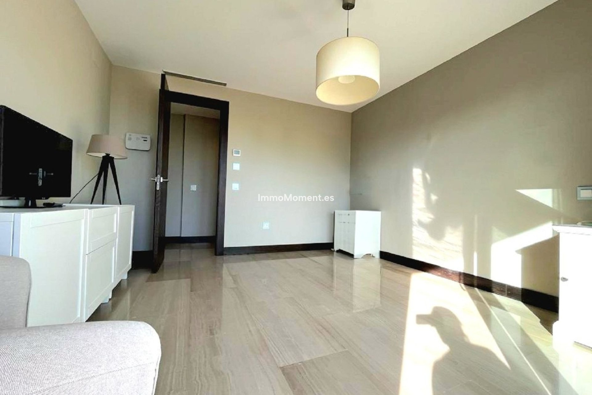 Reventa - Apartamento - Benahavís - Benahavís Centro