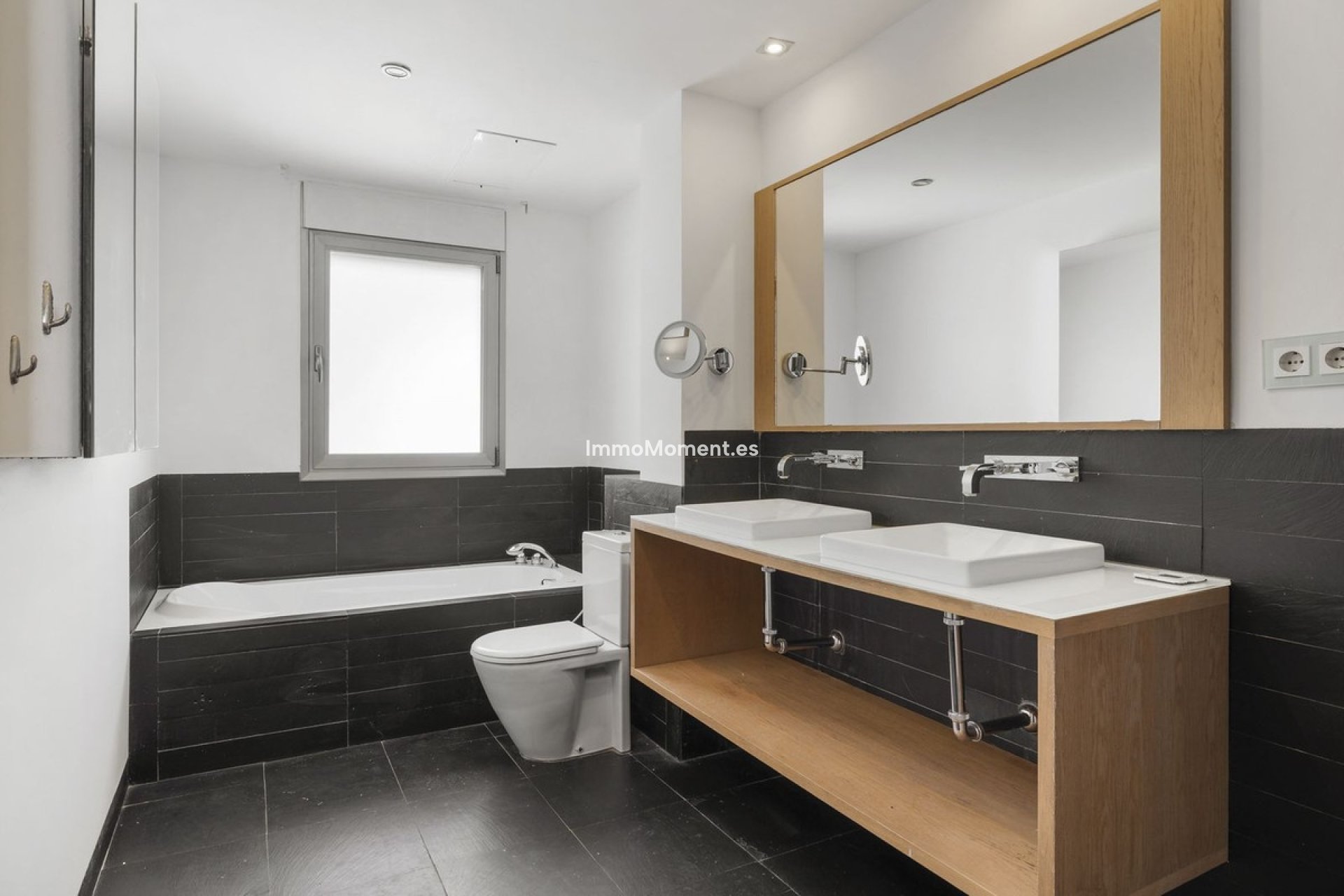 Reventa - Apartamento - Benahavís - Benahavís Centro