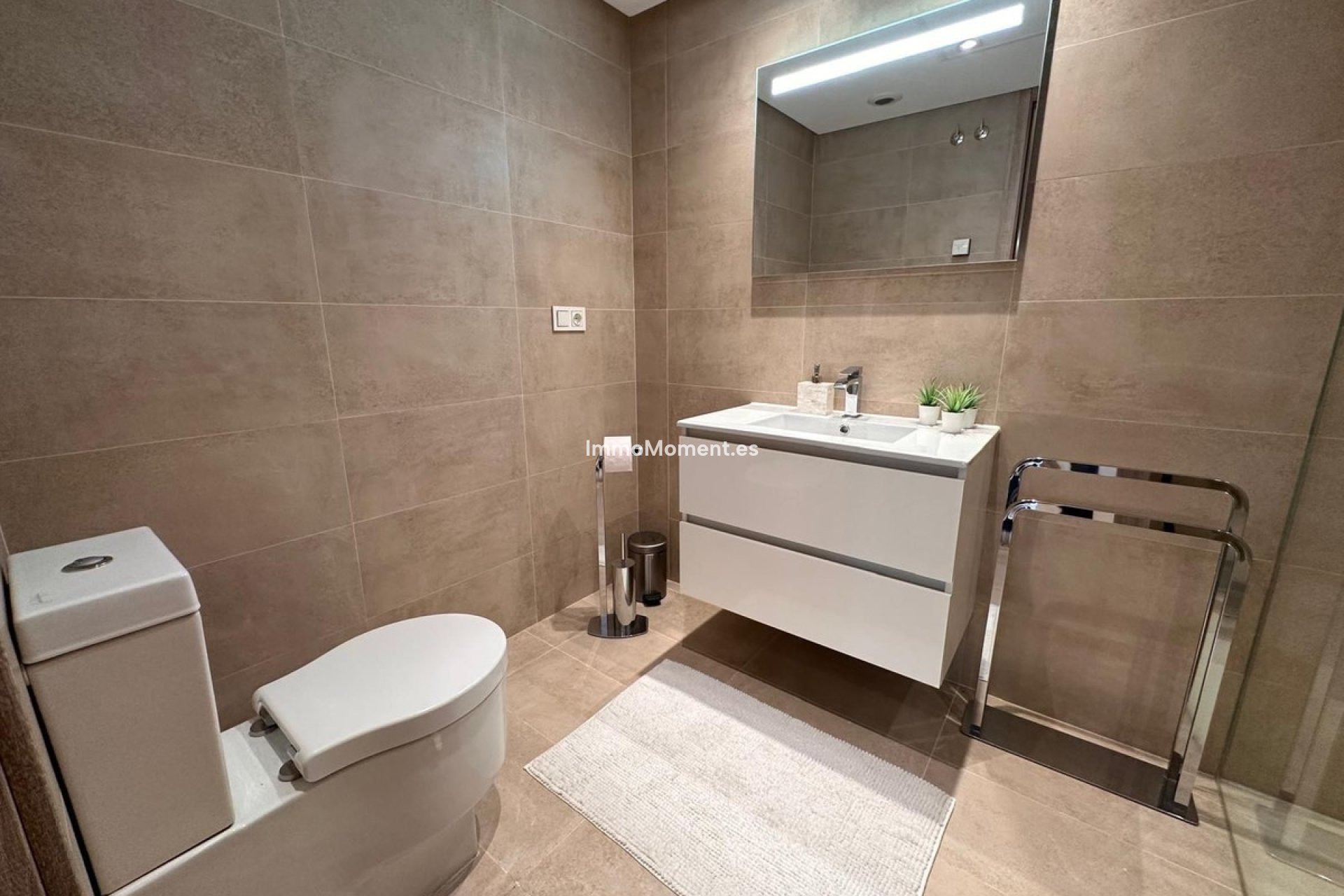 Reventa - Apartamento - Benahavís - Benahavís Centro