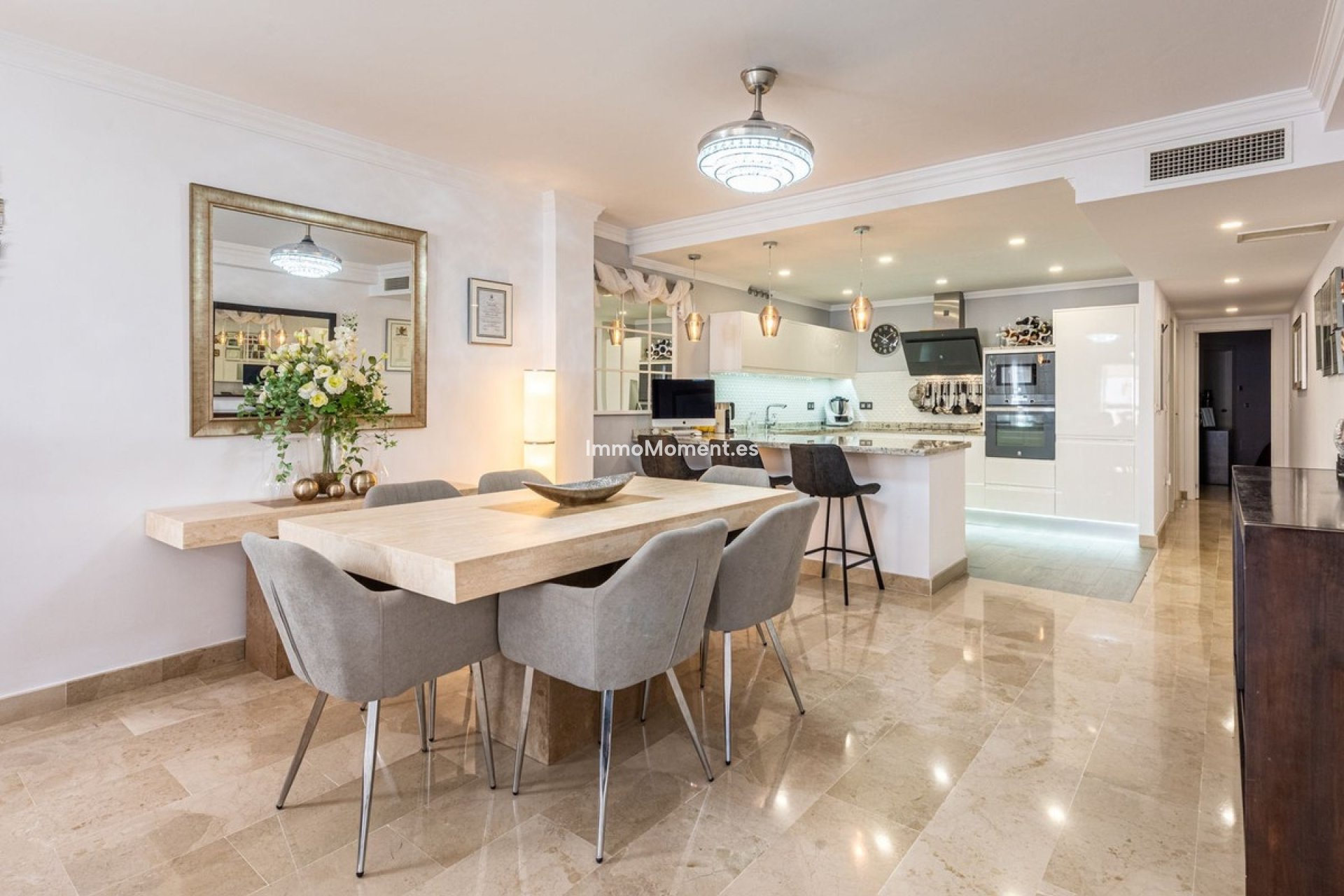 Reventa - Apartamento - Benahavís - Benahavís Centro