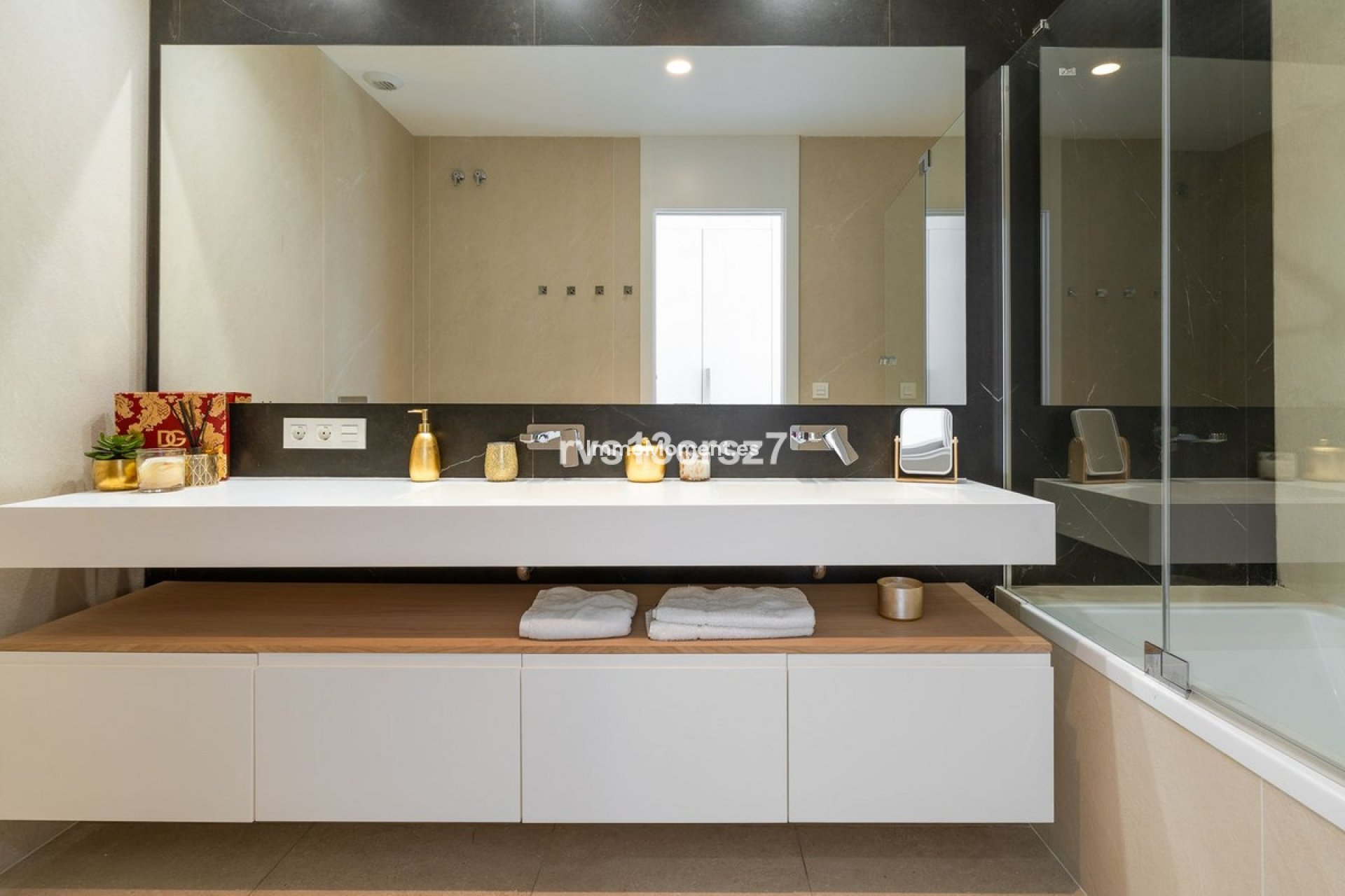 Reventa - Apartamento - Benahavís - Benahavís Centro